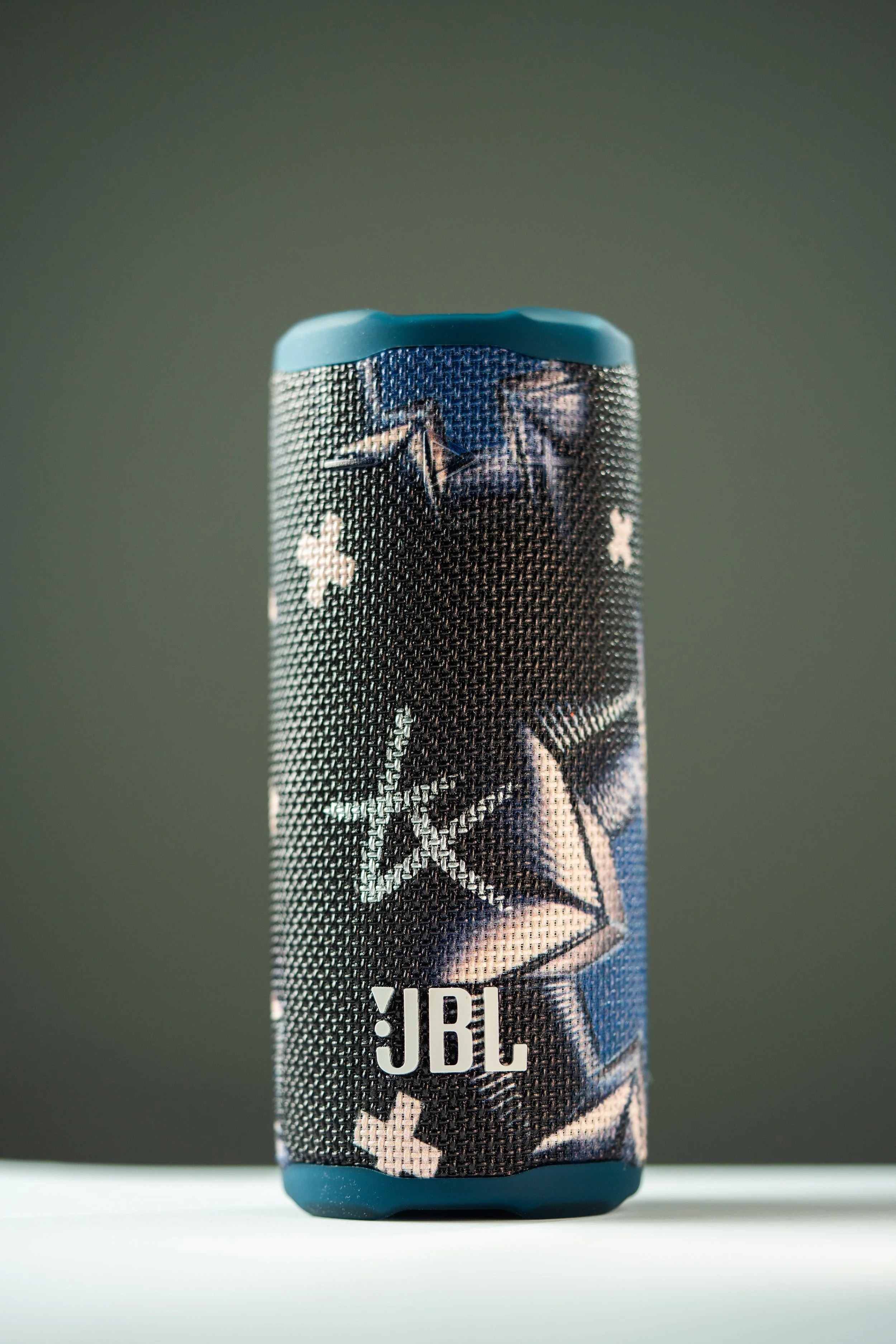 MARTIN_GARRIX_JBL-4.jpg