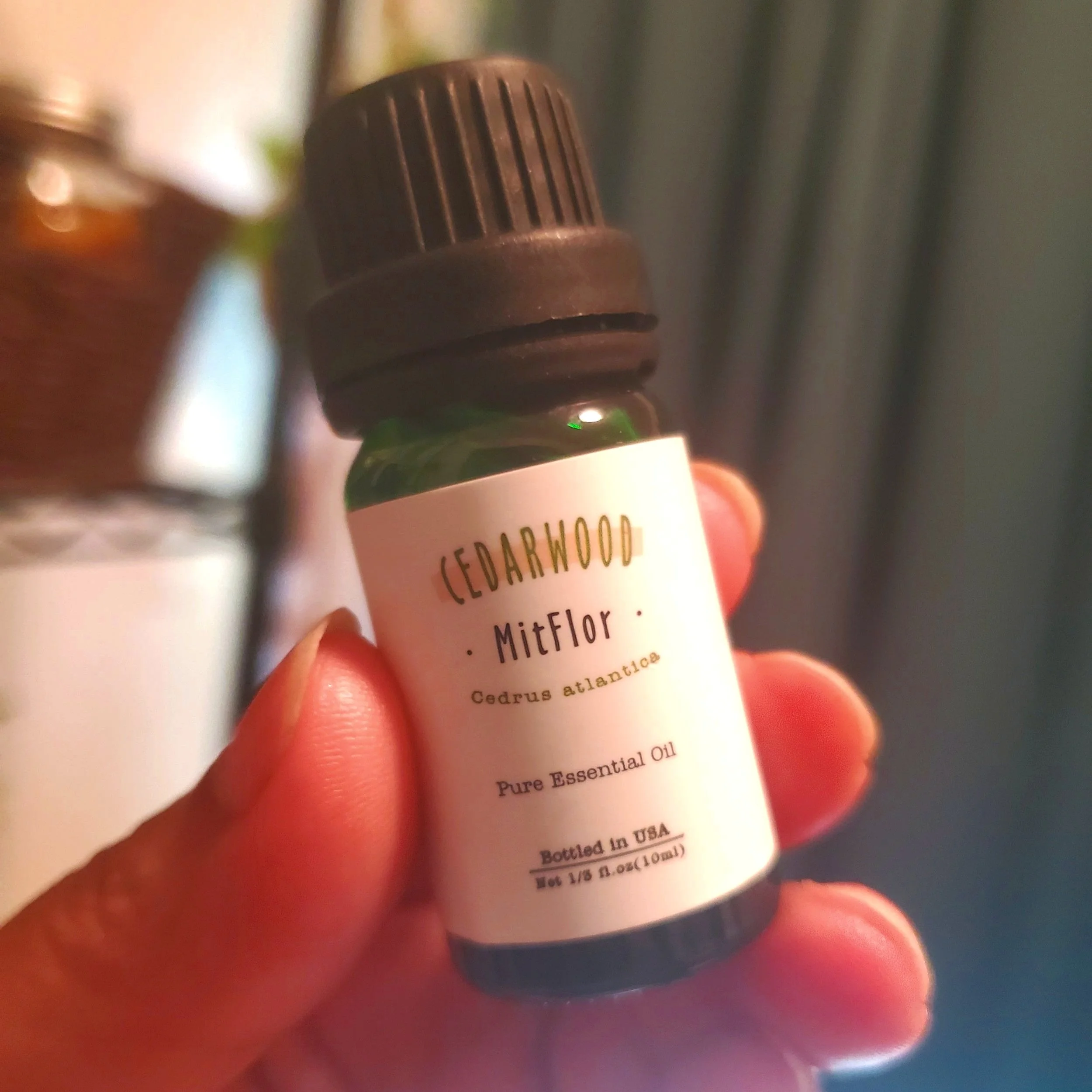 Cedarwood &amp; Rosewood Essential Oils