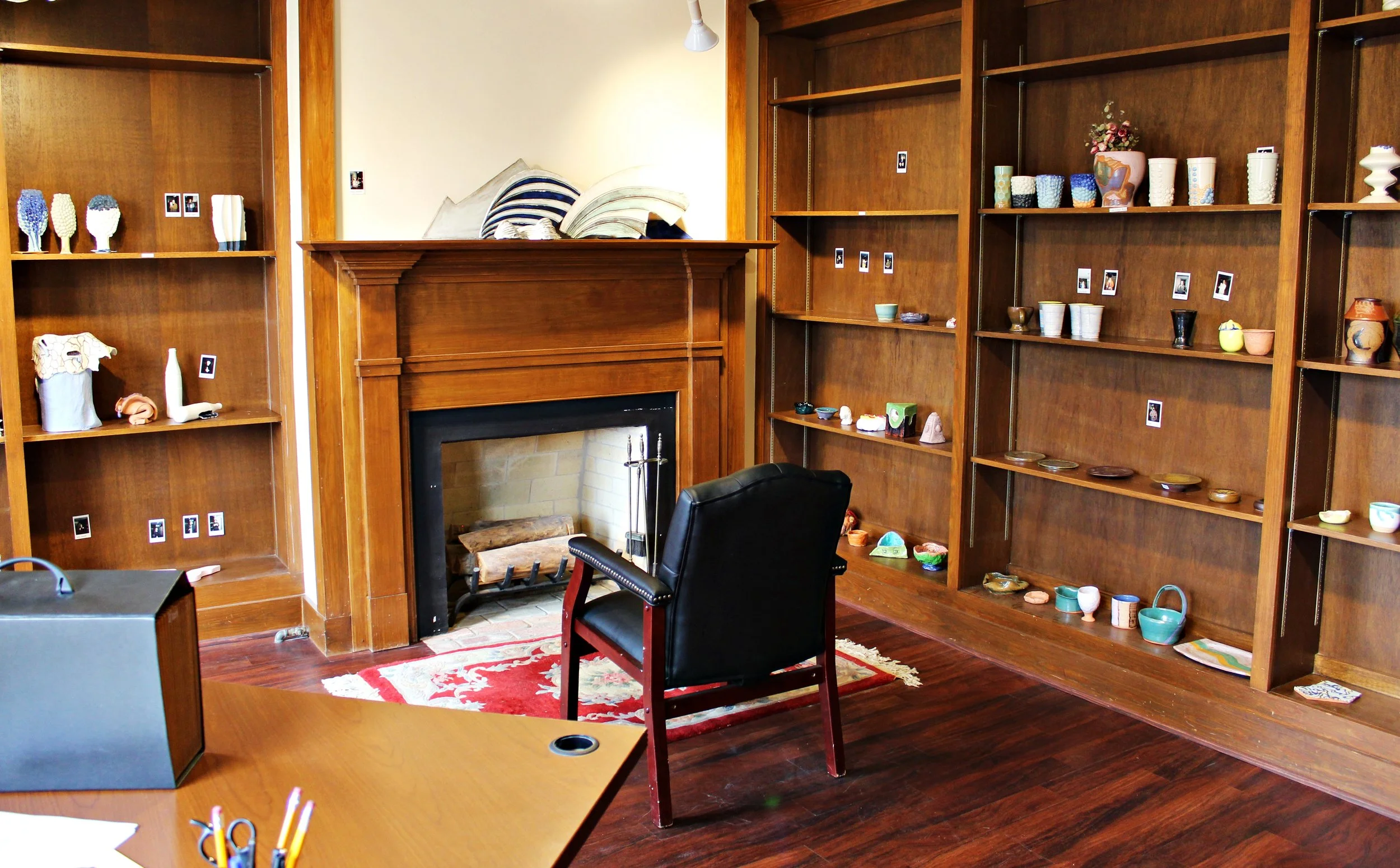 The Intimate Library of Making and Experiencing