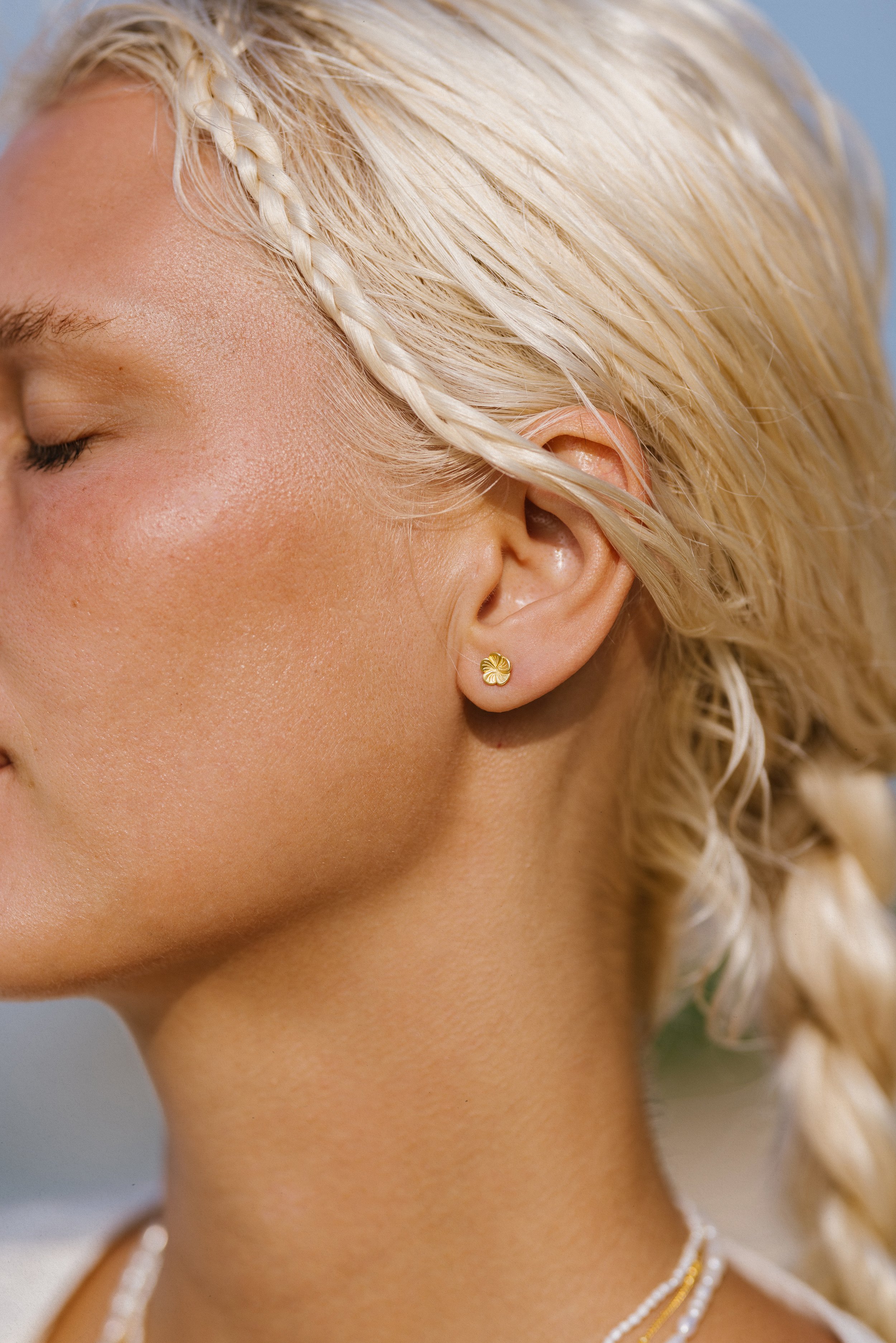 sun + her Bali Flower Stud Earrings in Gold