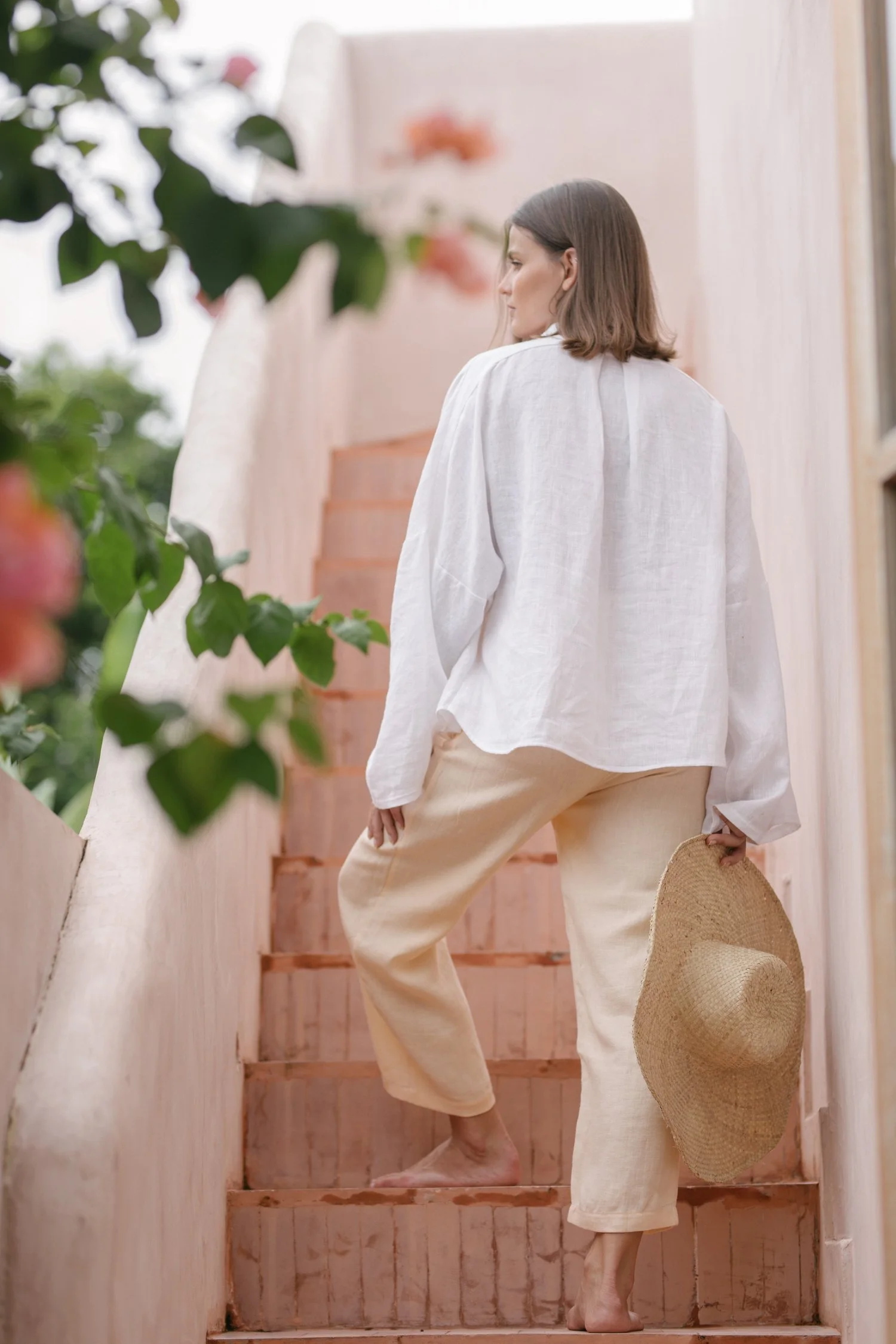 Linen Signature Shirt in Milk White Color Backside