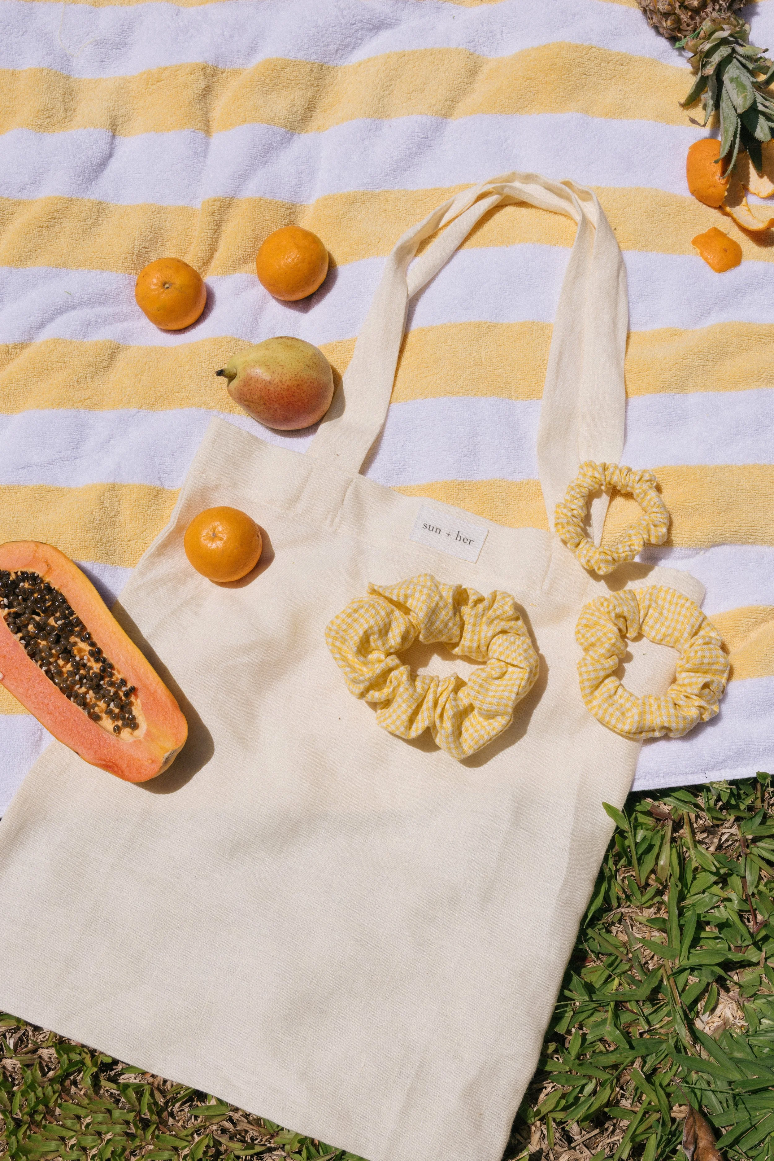 sun-and-her-signature-tote-bag-butter-yellow-3.jpg
