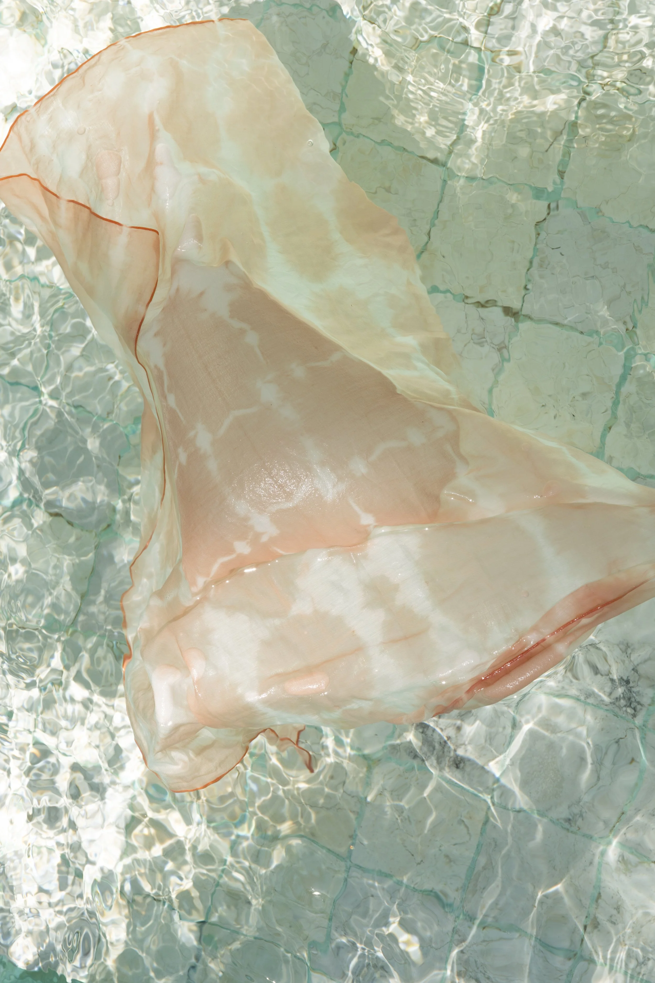 sun-and-her-botanically-dyed-lyocell-cotton-bandana-avaocado-2.jpg