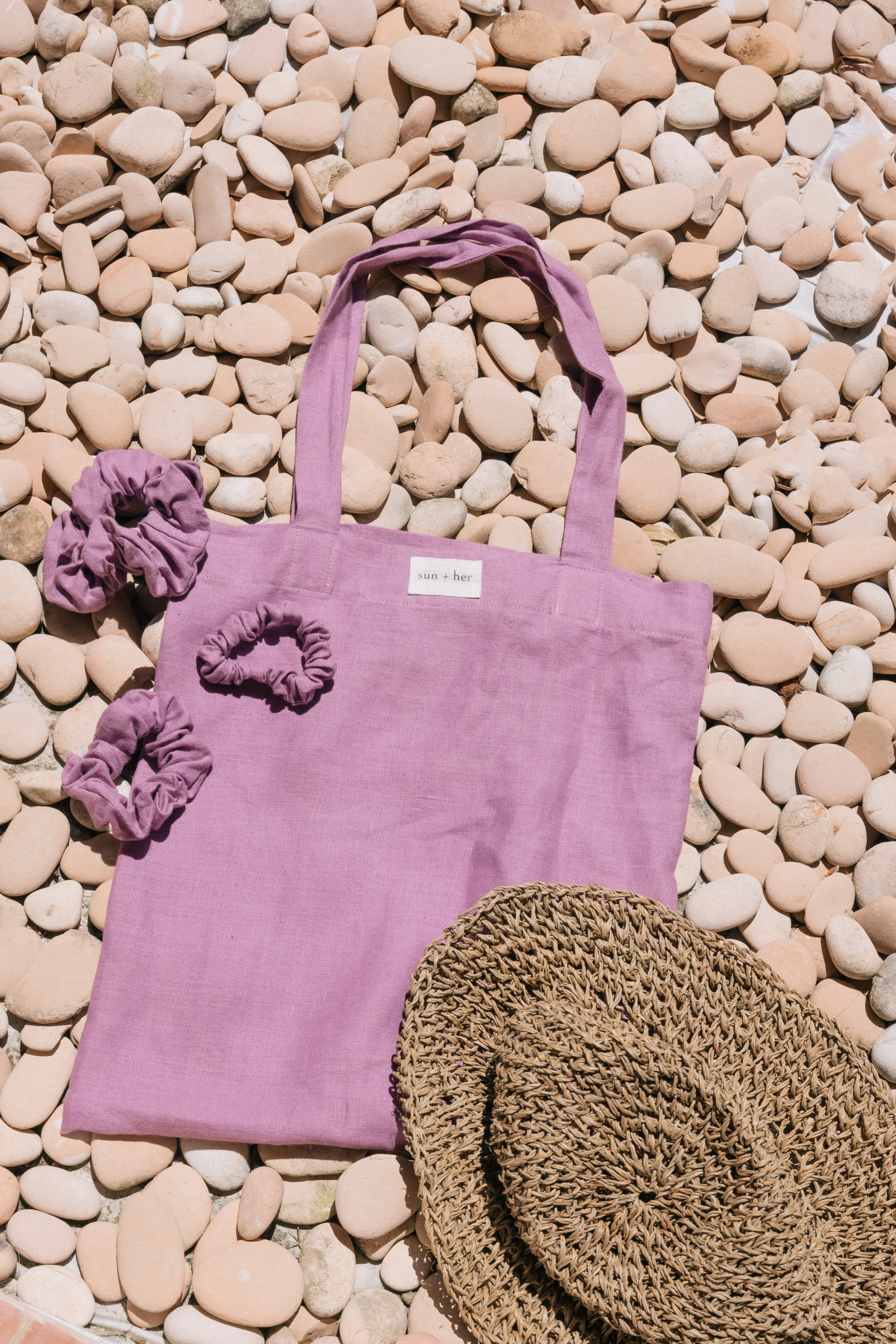 sun-and-her-signature-tote-bag-rosewood-pink-4.jpg