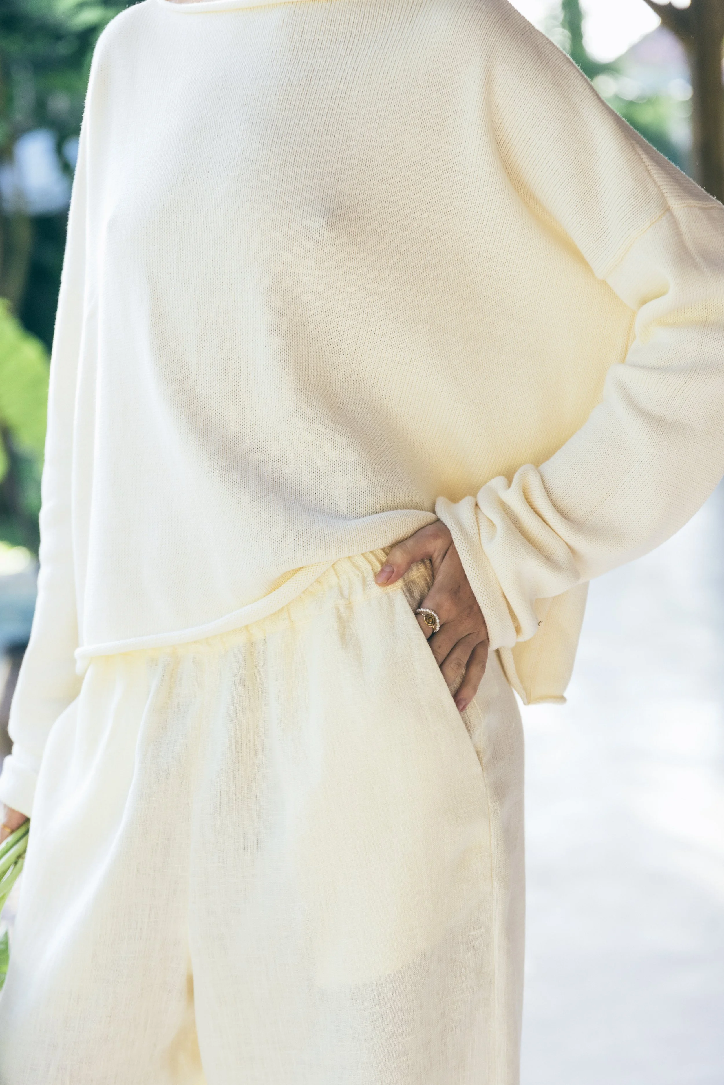 sun-and-her-knit-sweater-vanilla-cloud-detail-2.jpg