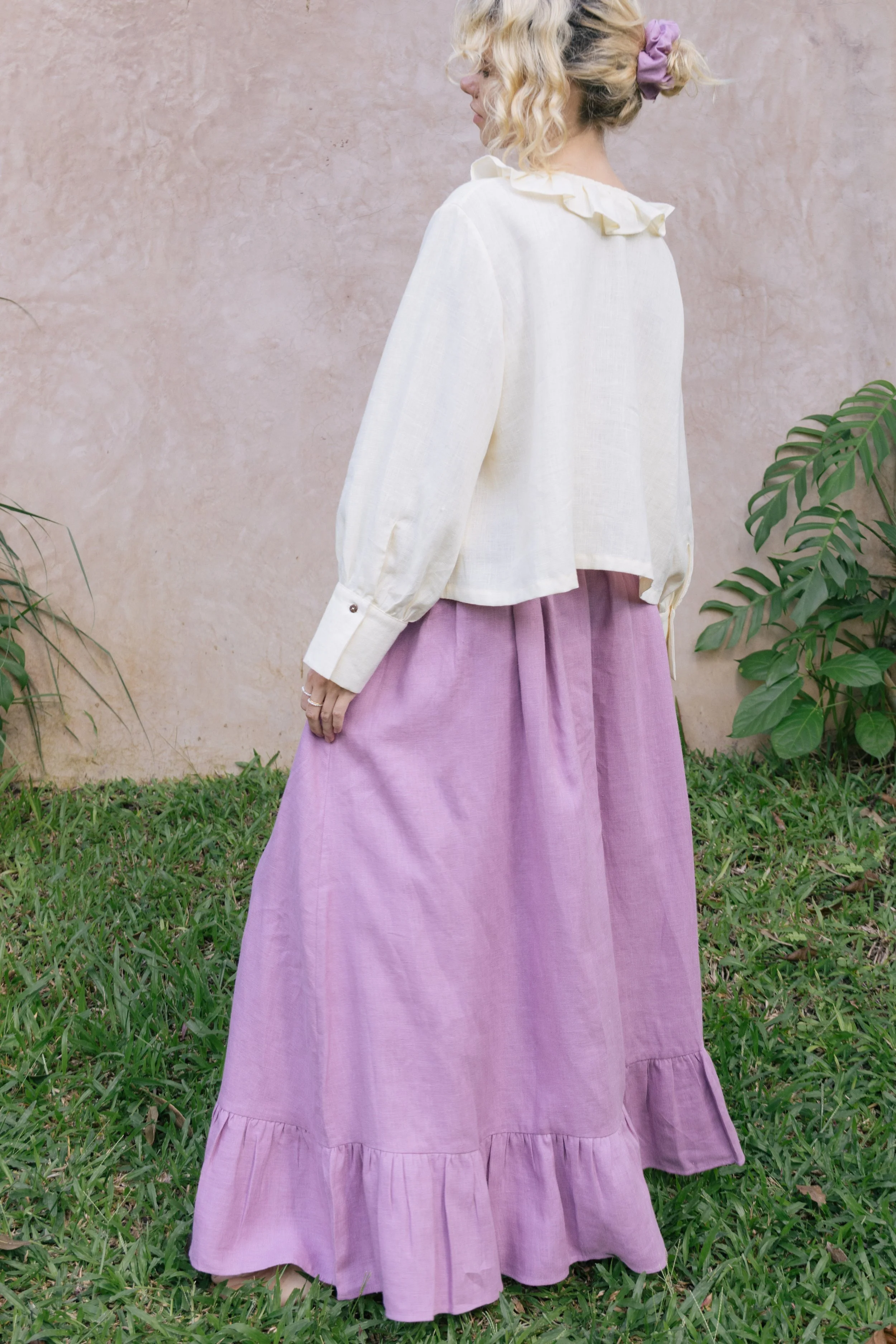 sun-and-her-ruffle-hem-linen-skirt-rosewood-pink-back.jpg