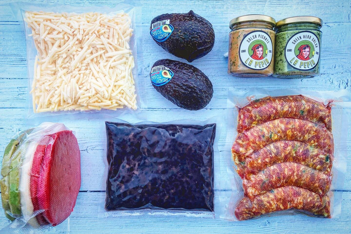 🚨DIY KIT UPDATE🚨

Just because you asked we updated our chorizos DIY KIT! 
Yep that&rsquo;s right ⚡️📢we added a package of BLACK BEANS 📢 so now you can make your pinga arepa at home 🏠 just exactly how we do it at the stall😱 swipe left to see vi