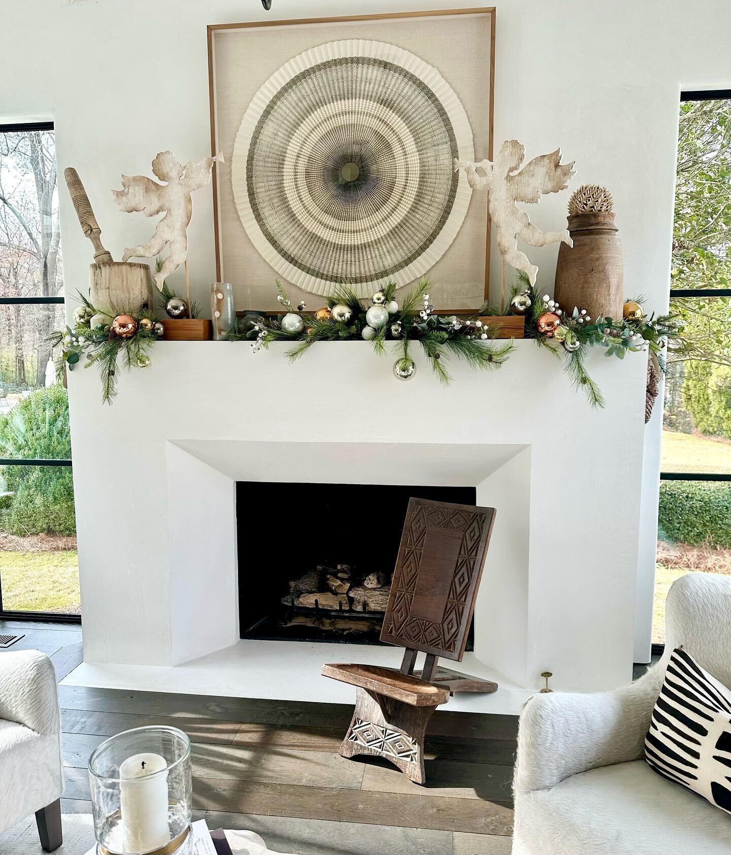 How beautiful is this mantle displaying vintage pieces with Christmas decor? It adds so much warmth to the room.

Stop by the studio today or tomorrow to view our antique accessories and receive 20% off of your total purchase.
.
.
.
#interiordesign #