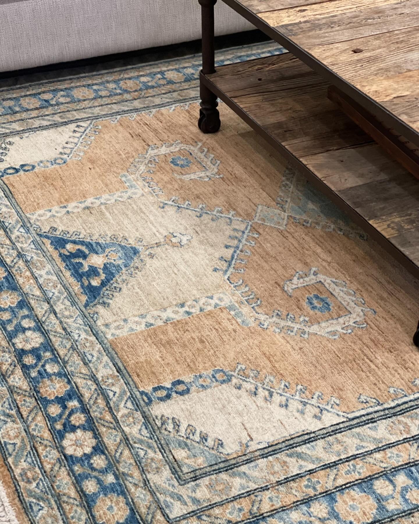One of a kind rugs 🤩

We have many sources to find a one of a kind rug to add unique layers and pops of color!
.
.
.
#oneofakind #rug #layeredrugs #interiordesign #interiordecor #interiorphilosophy #interiorphilosophyatl #atlantadesigners