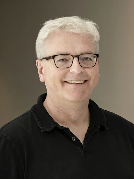 Dirk - pic for website.jpg