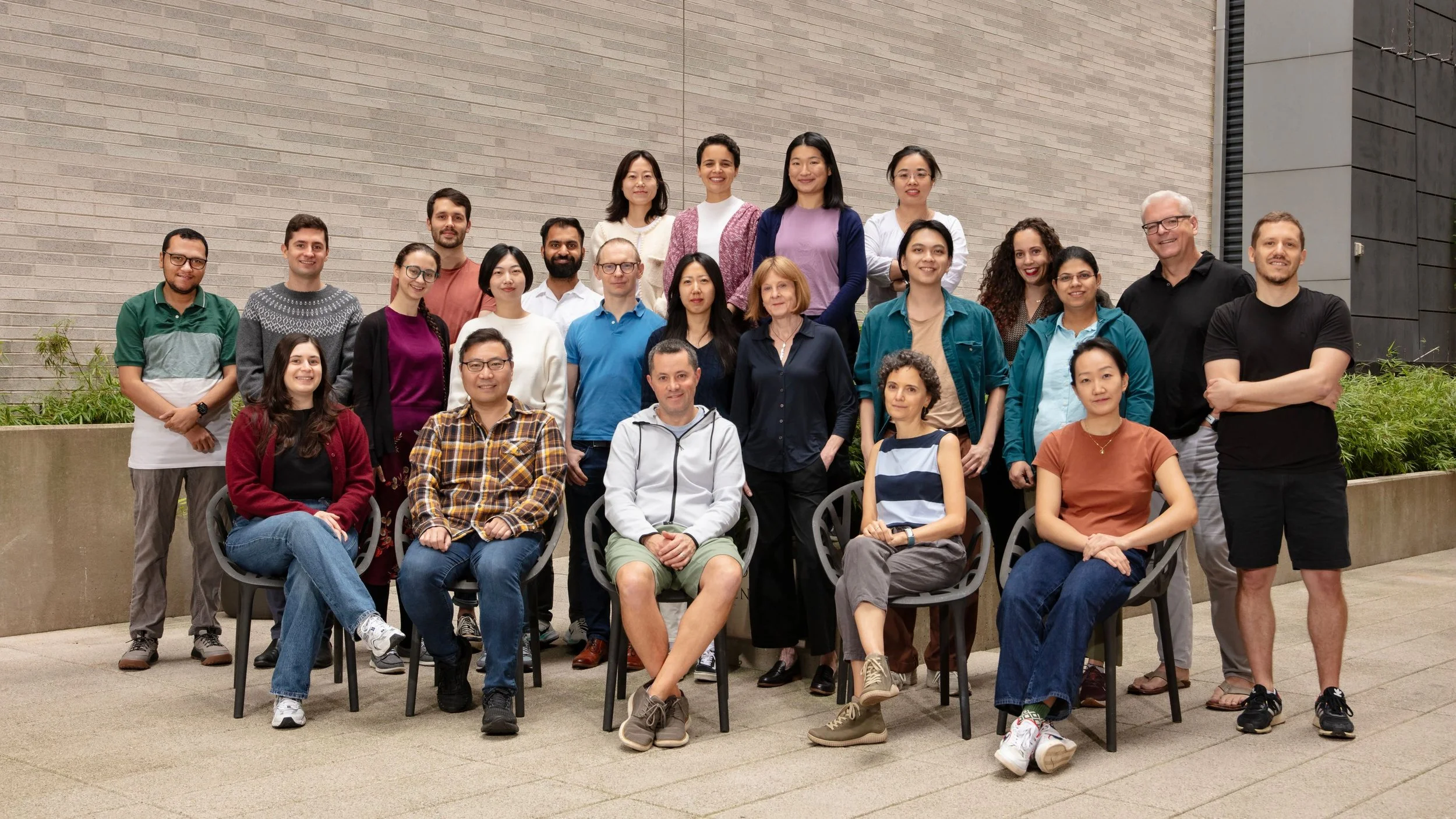 USE ME Lab group photo used for website.jpg