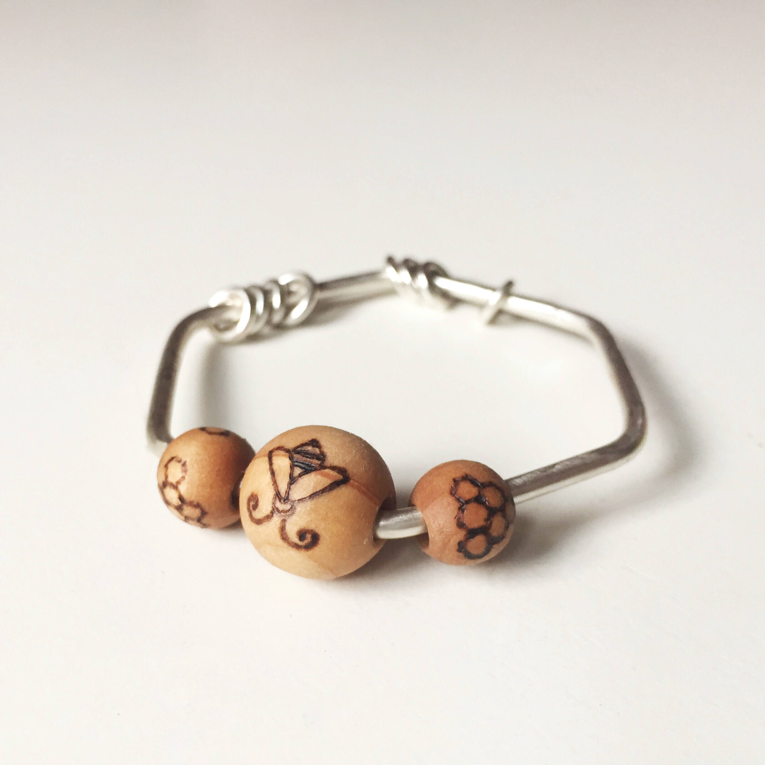 bee-rattle.jpg