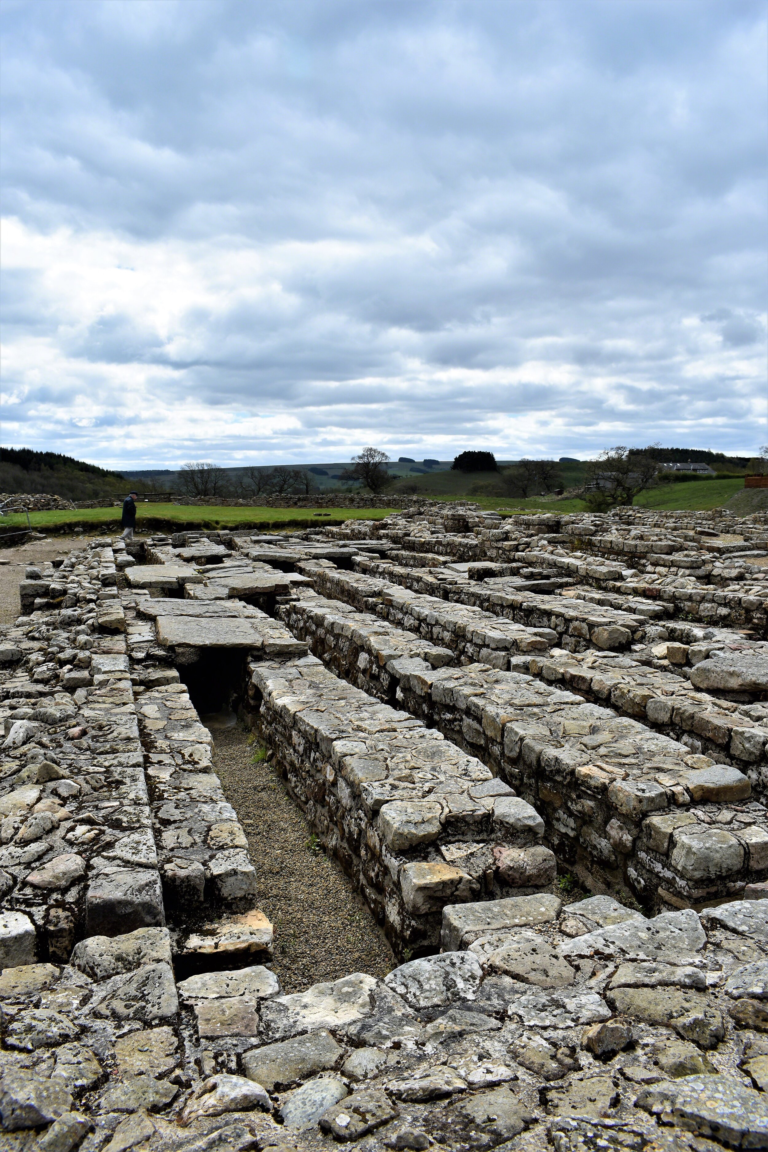2017--UK_England_Vindolanda_granaries_WM_rs.jpg