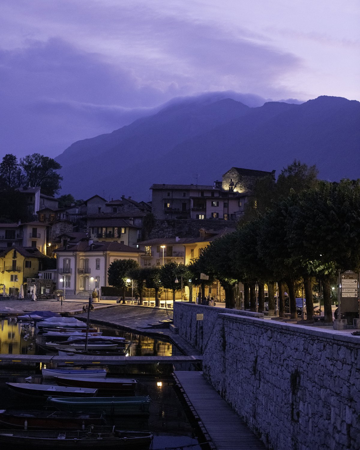 2019-09-28--Italy_Mergozzo--Twilight_in_Mergozzo--WM.jpg