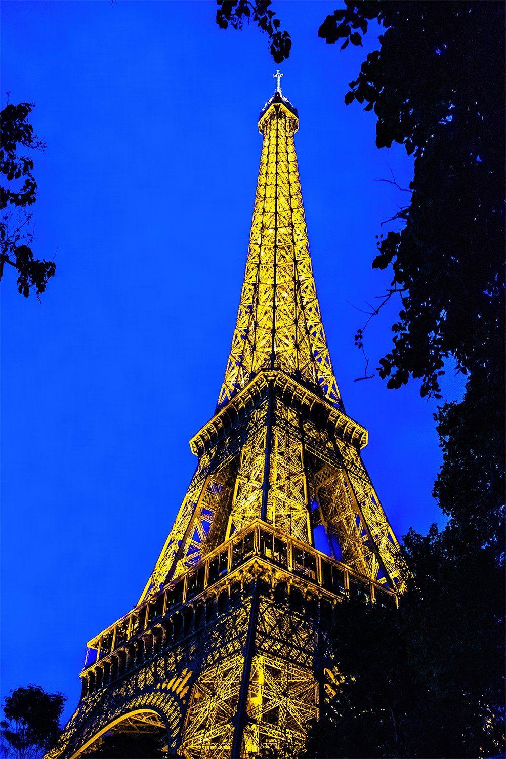 Eiffel_Tower_at_Dusk--Miller_Lab_version copy 2.jpg