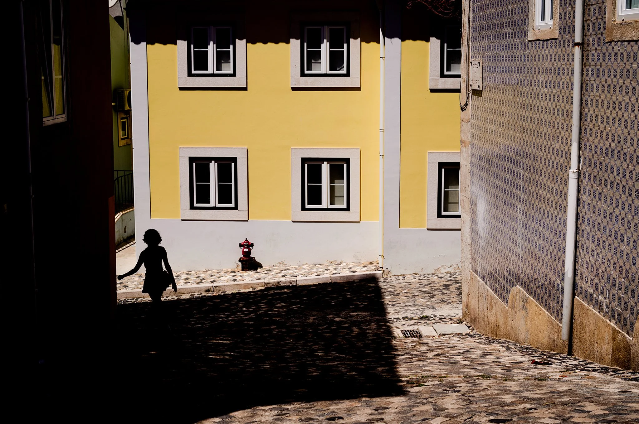 Lisbon_Street_Photography_2024_0345.jpg