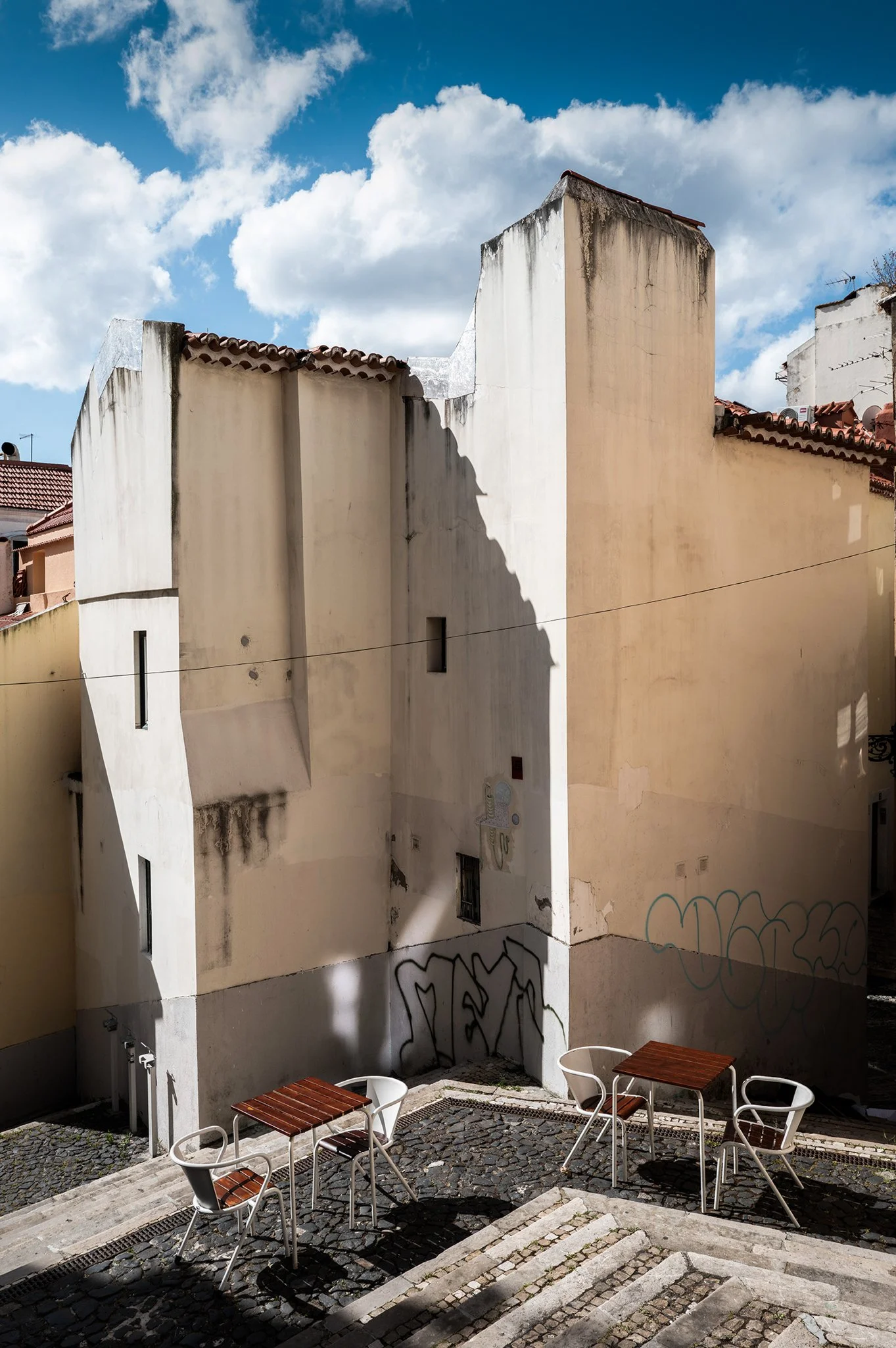 Lisbon_Street_Photography_2025_0130.jpg