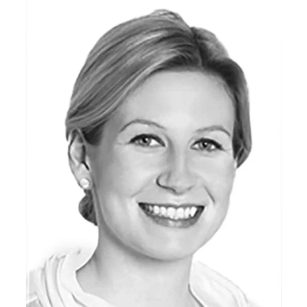 petra-bw.jpg