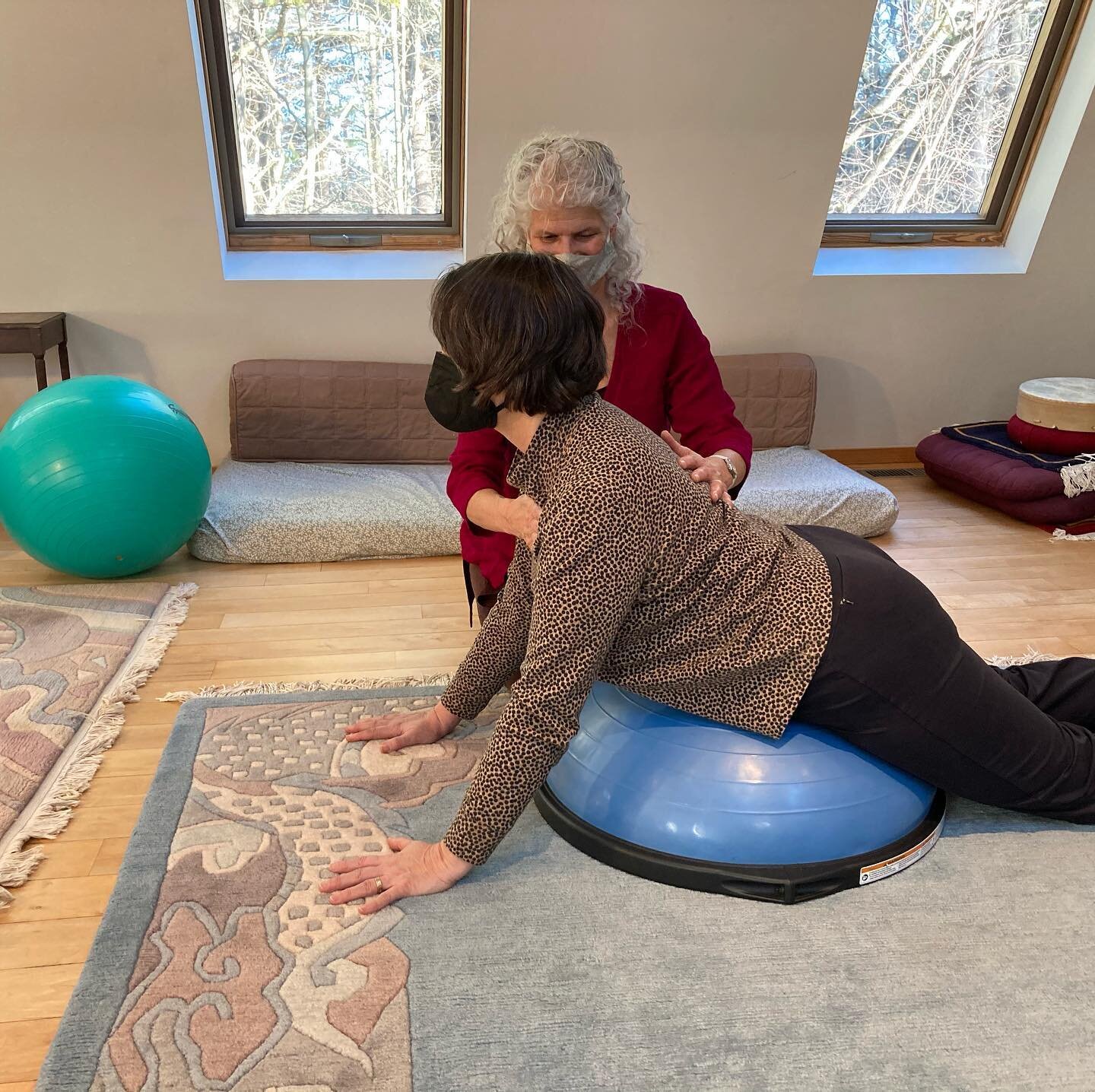 Playing in my studio with ways of experiencing the body and finding support and ease in movement. Visit my website thebodyminddance.com for more information about what I do. #thebodyminddance #bodymindcentering #somaticmovementtherapy #wellness #body