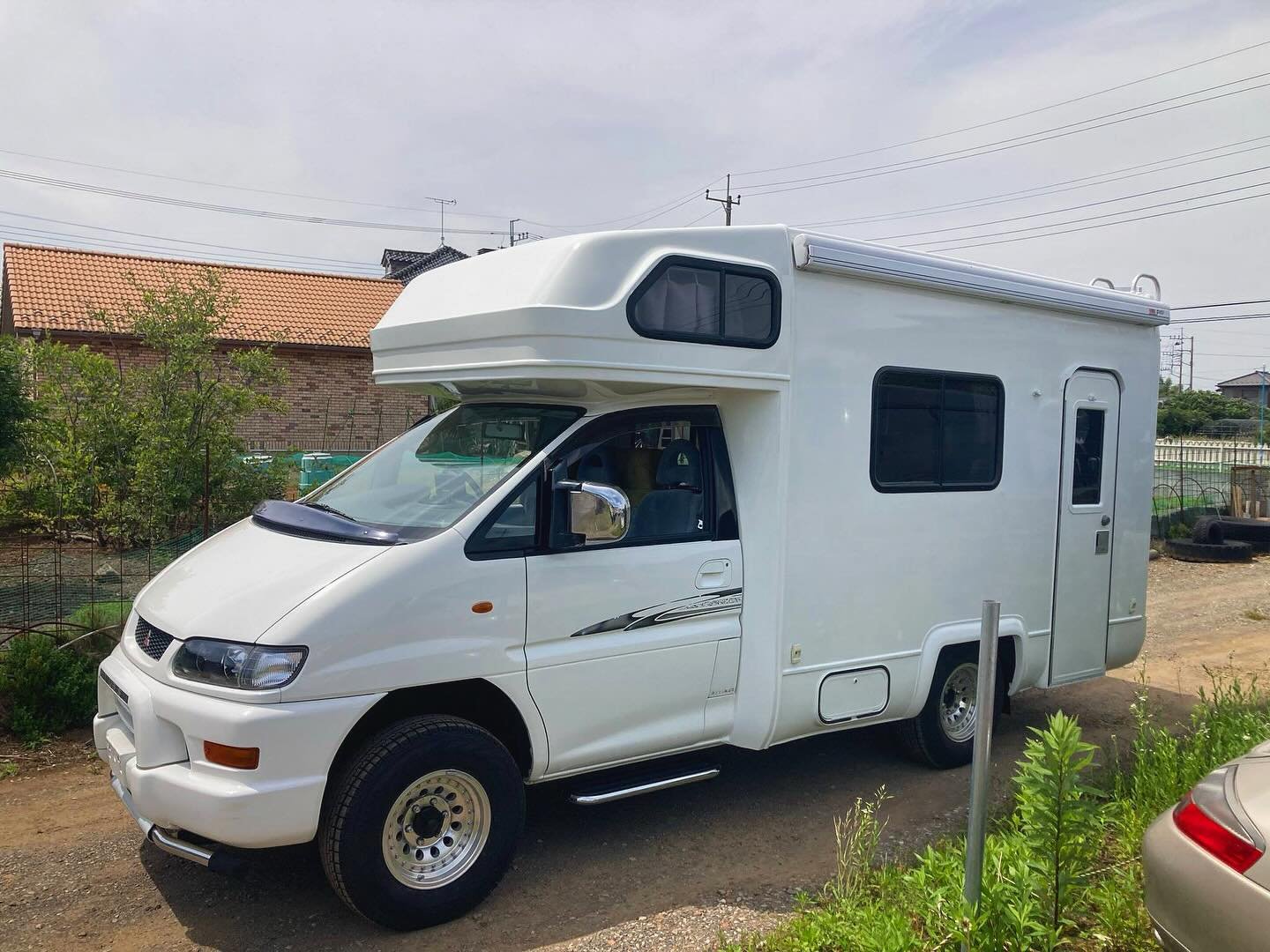 Merlin is where the magic happens! We couldn&rsquo;t resist sharing a few more photos fresh in from Japan as he awaits departure. This 89,000km &ldquo;RV&rdquo; is sure to be one of a kind in this condition in the states. Check him out on our incomin