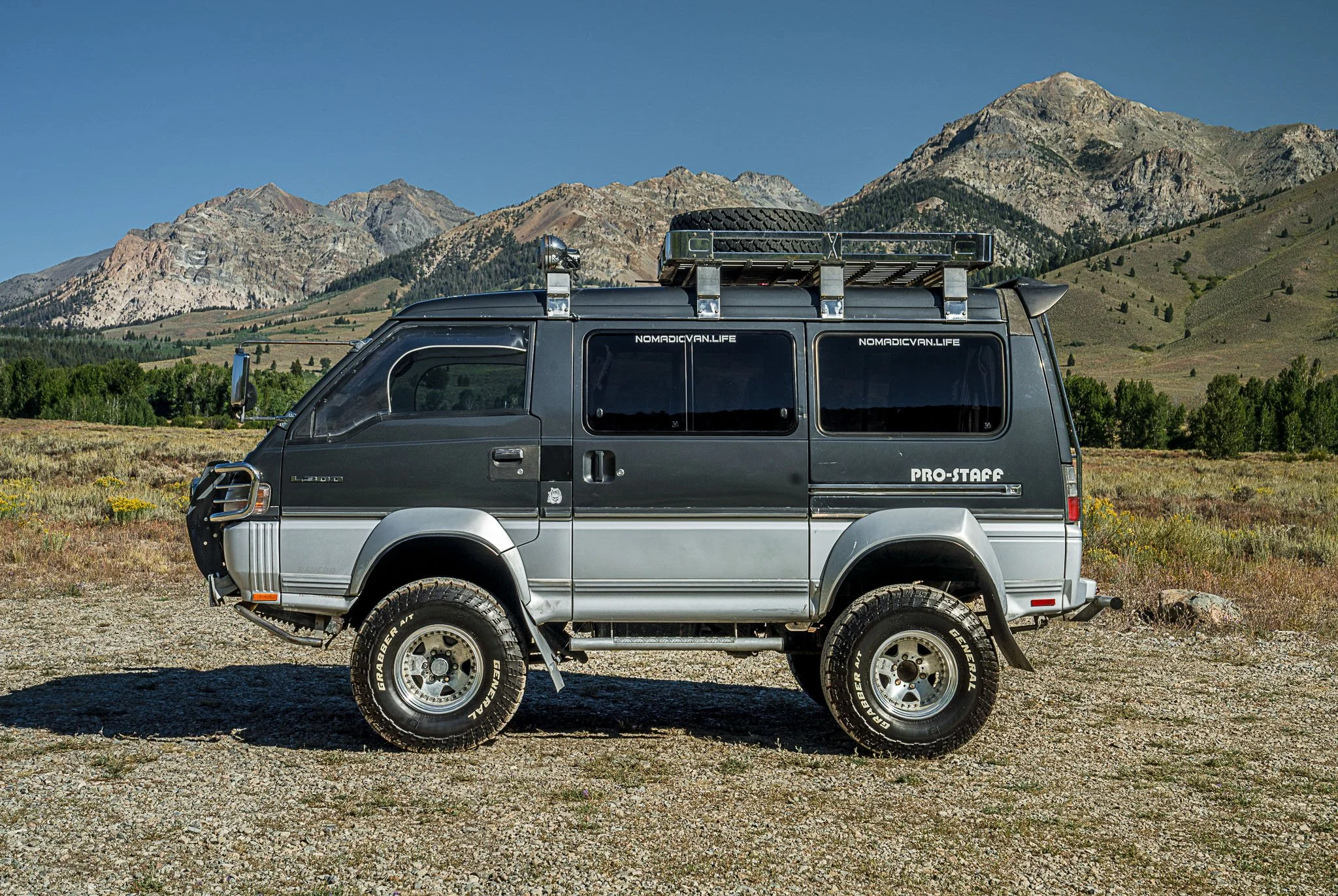 Ron's Van Edited (3 of 40).jpg