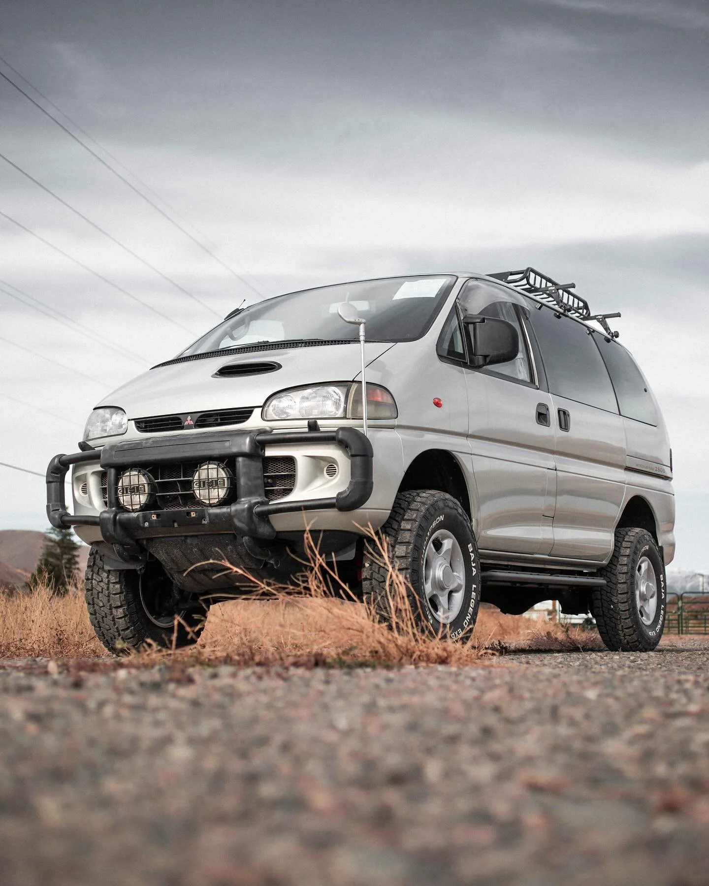 🐍SIDEWINDER🐍 Read for more info👇

A 1997 Mitsubishi Delica L400 with the 4M40 turbo-diesel. 130,430 KM on the clock, and plenty more to go. This low roof L400 has a super clean interior and a rare, rear sun roof.

Sidewinder is here at Nomadic, bu