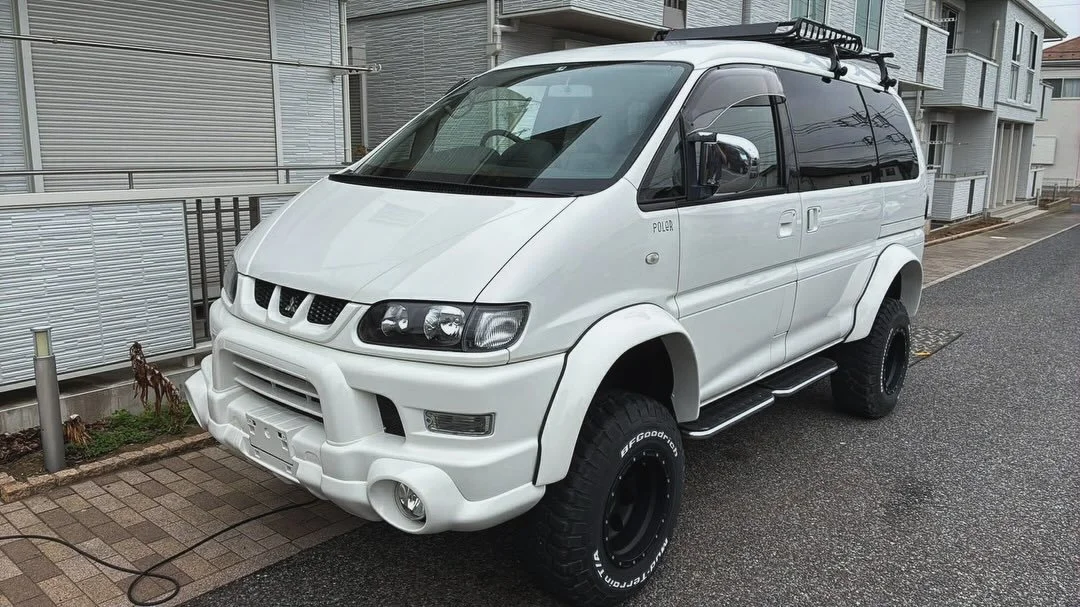 🚨 INCOMING - KODIAK 🚨

Our inventory is rolling over fast this year, with a new batch of L300&rsquo;s and L400&rsquo;s leaving JAPAN next week. Lots are getting snagged before they even hit the website. Give us a shout to inquire on what is coming 