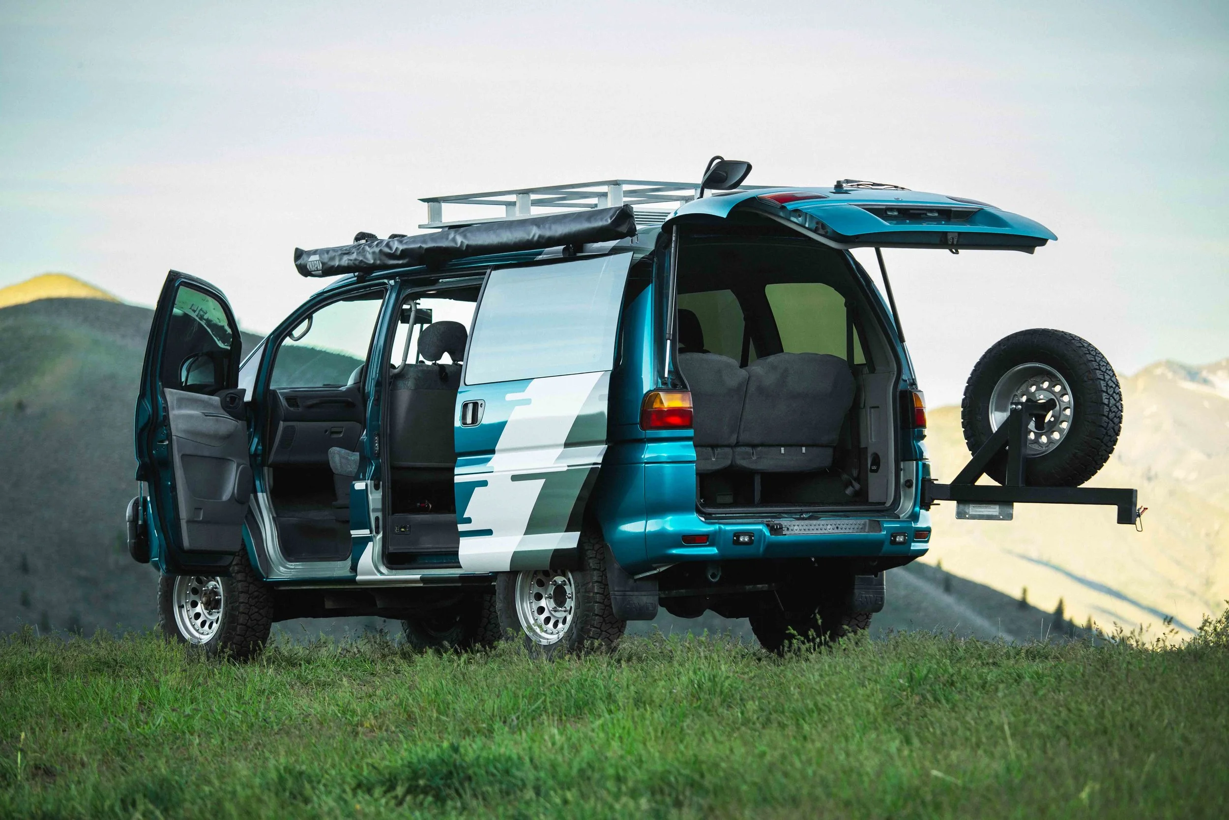 Atomic Verticals (8 of 51).jpg