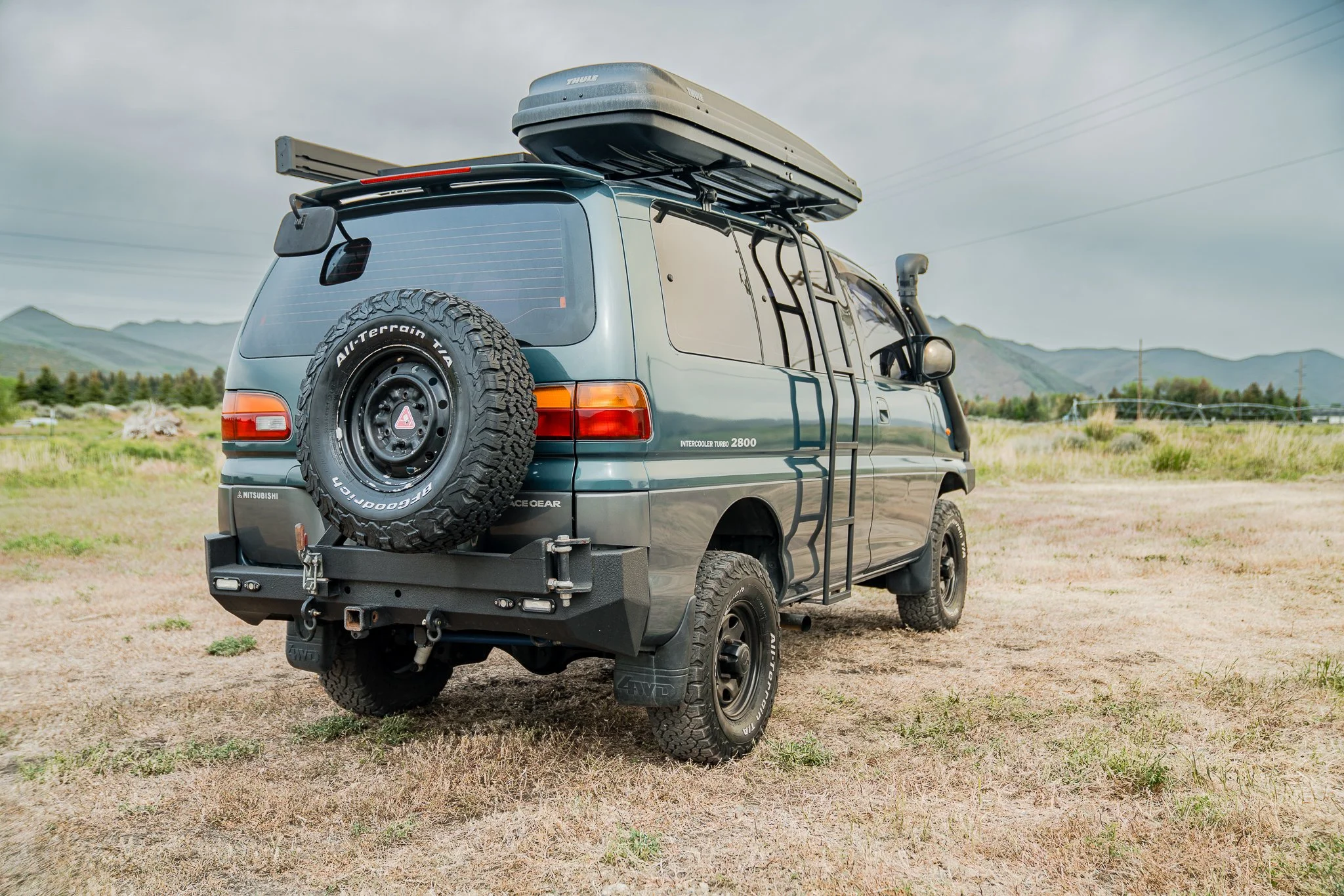 L400 Van Shoot 5_26_26-28.jpg