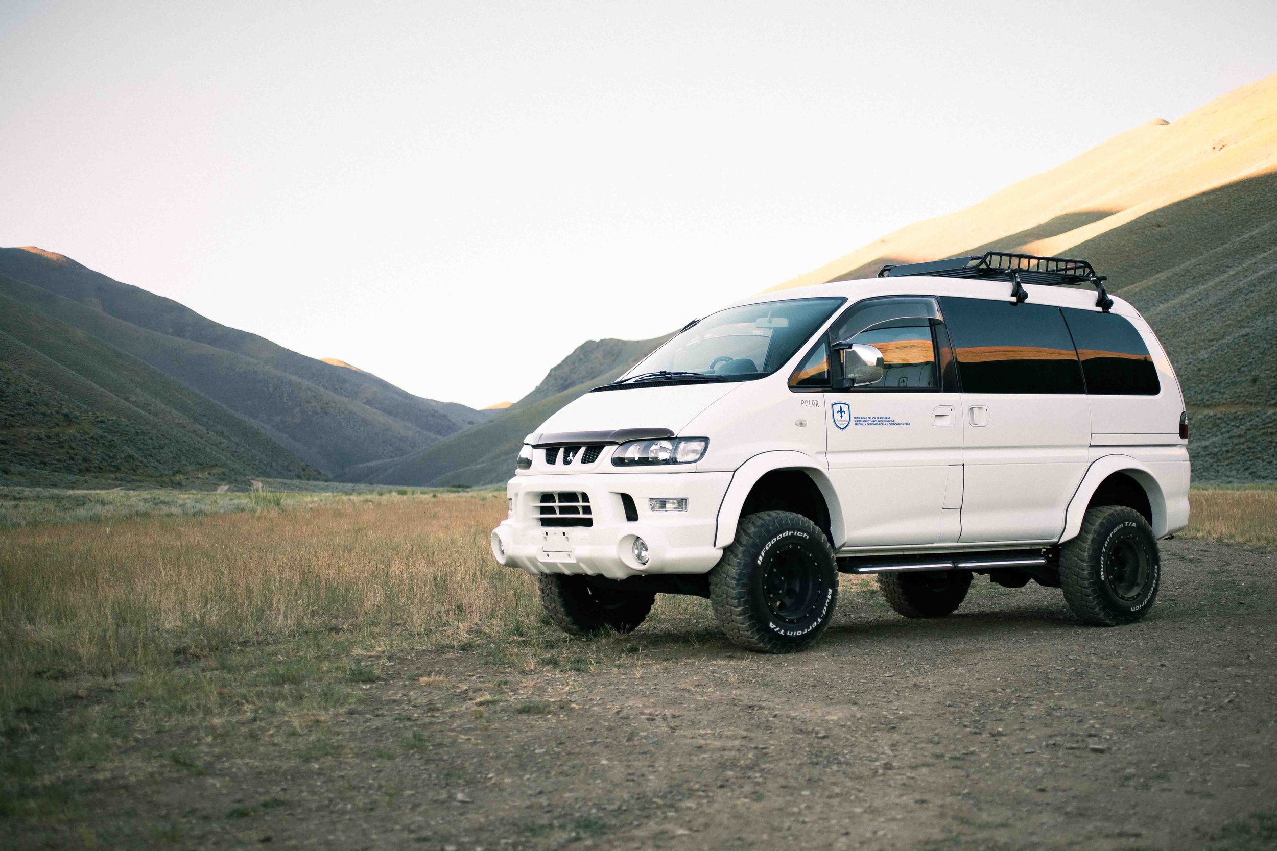2000 Mitsubishi Delica JDM car for sale