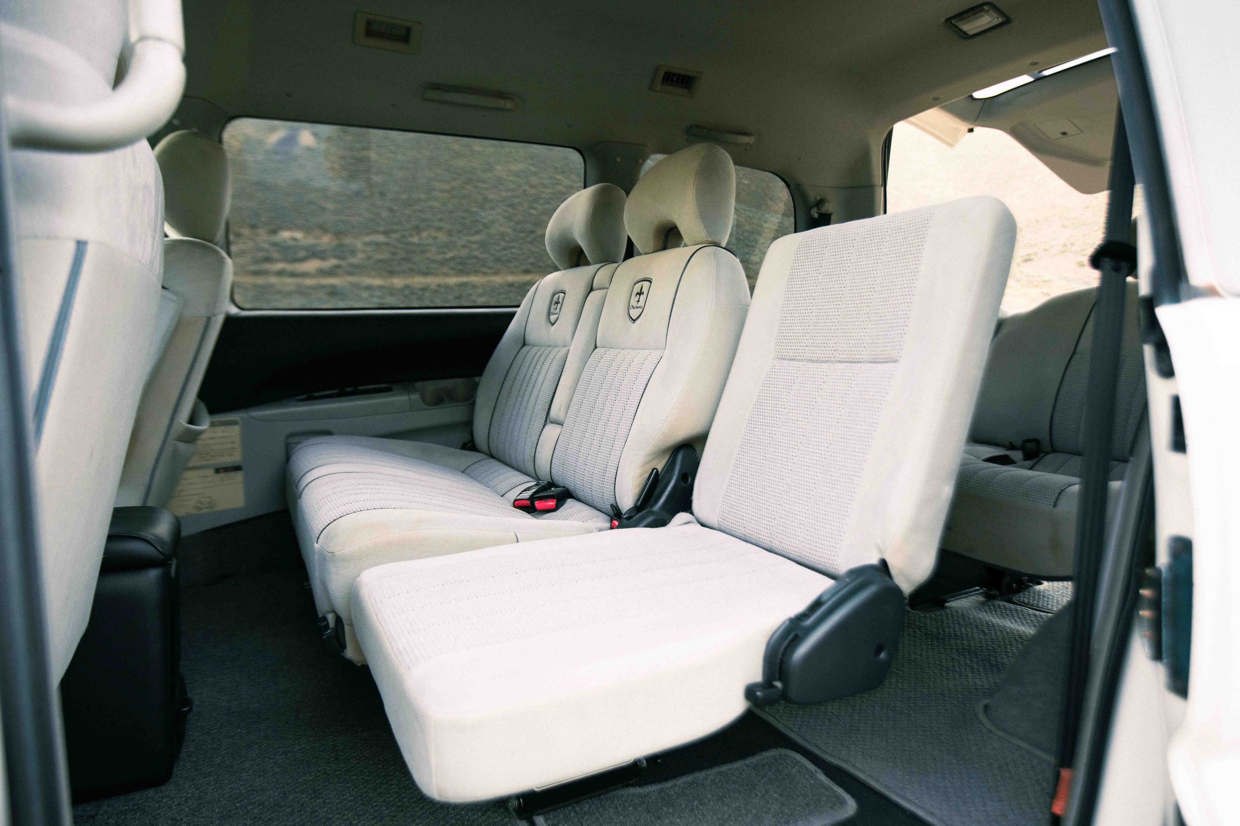 2000 Mitsubishi Delica JDM car for sale — photo 18 of 25