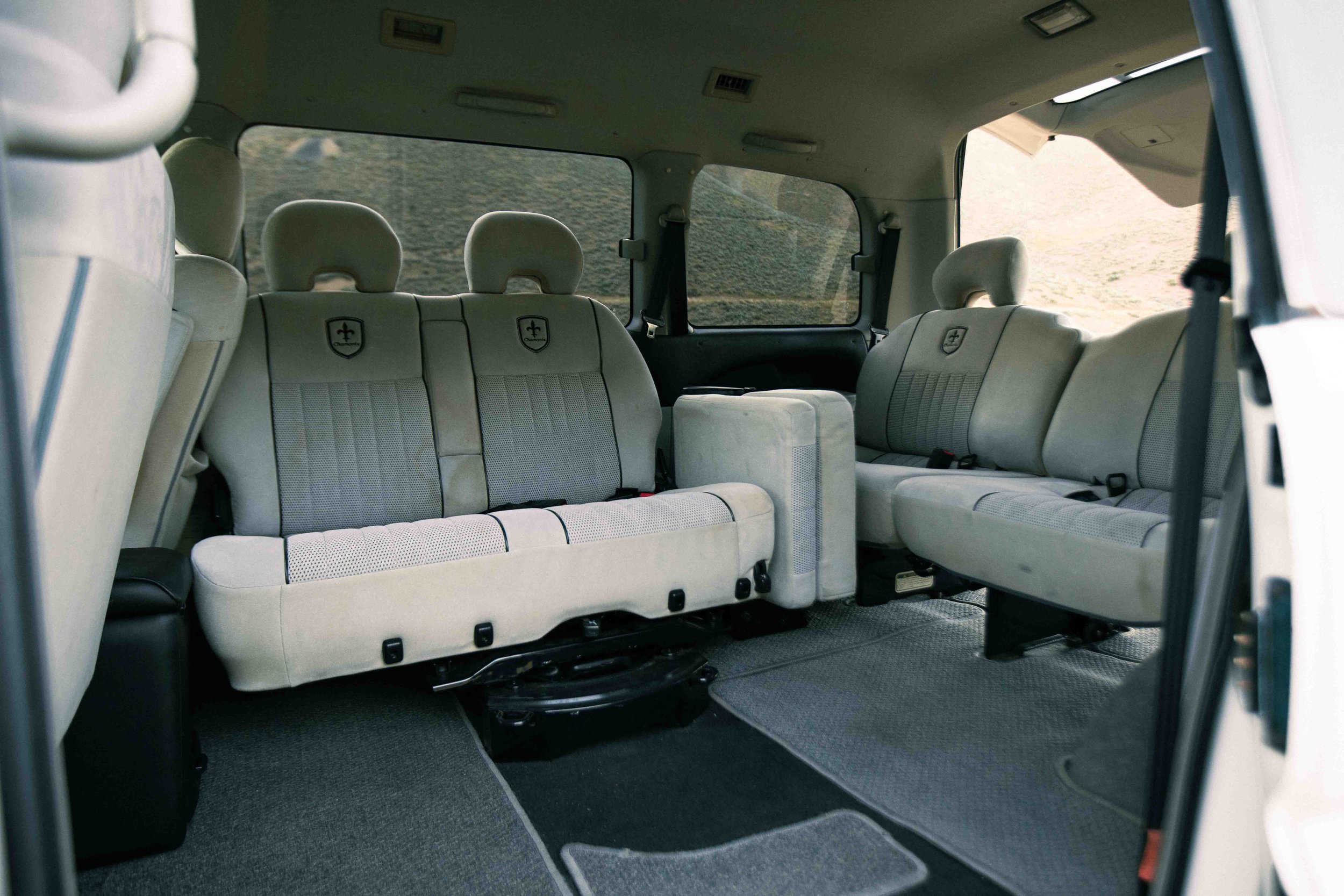 2000 Mitsubishi Delica JDM car for sale — photo 19 of 25