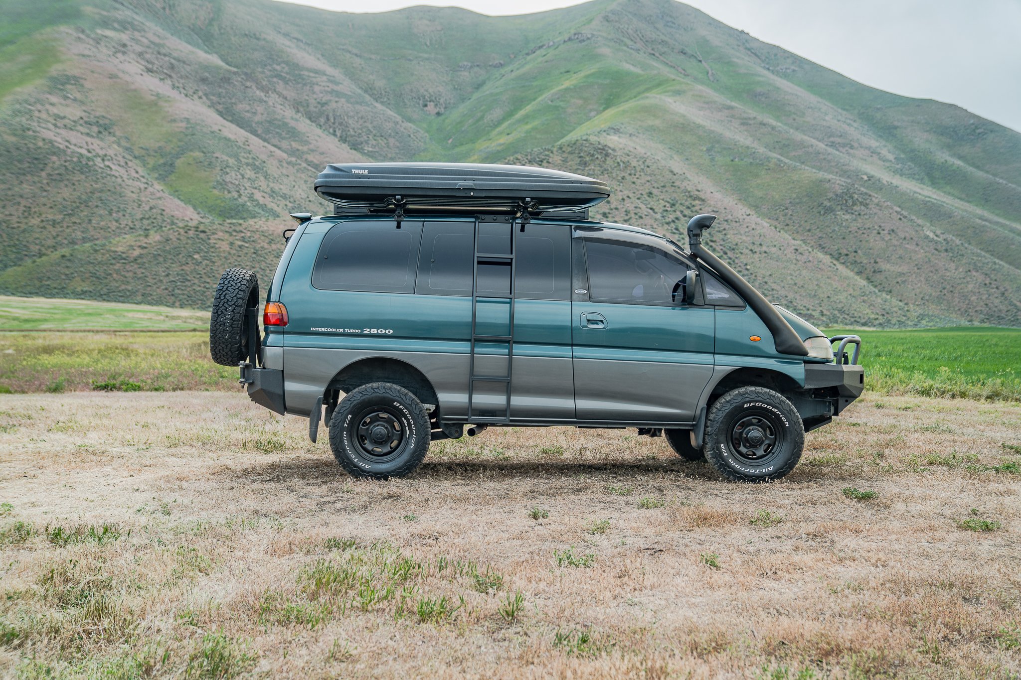 L400 Van Shoot 5_26_26-34.jpg