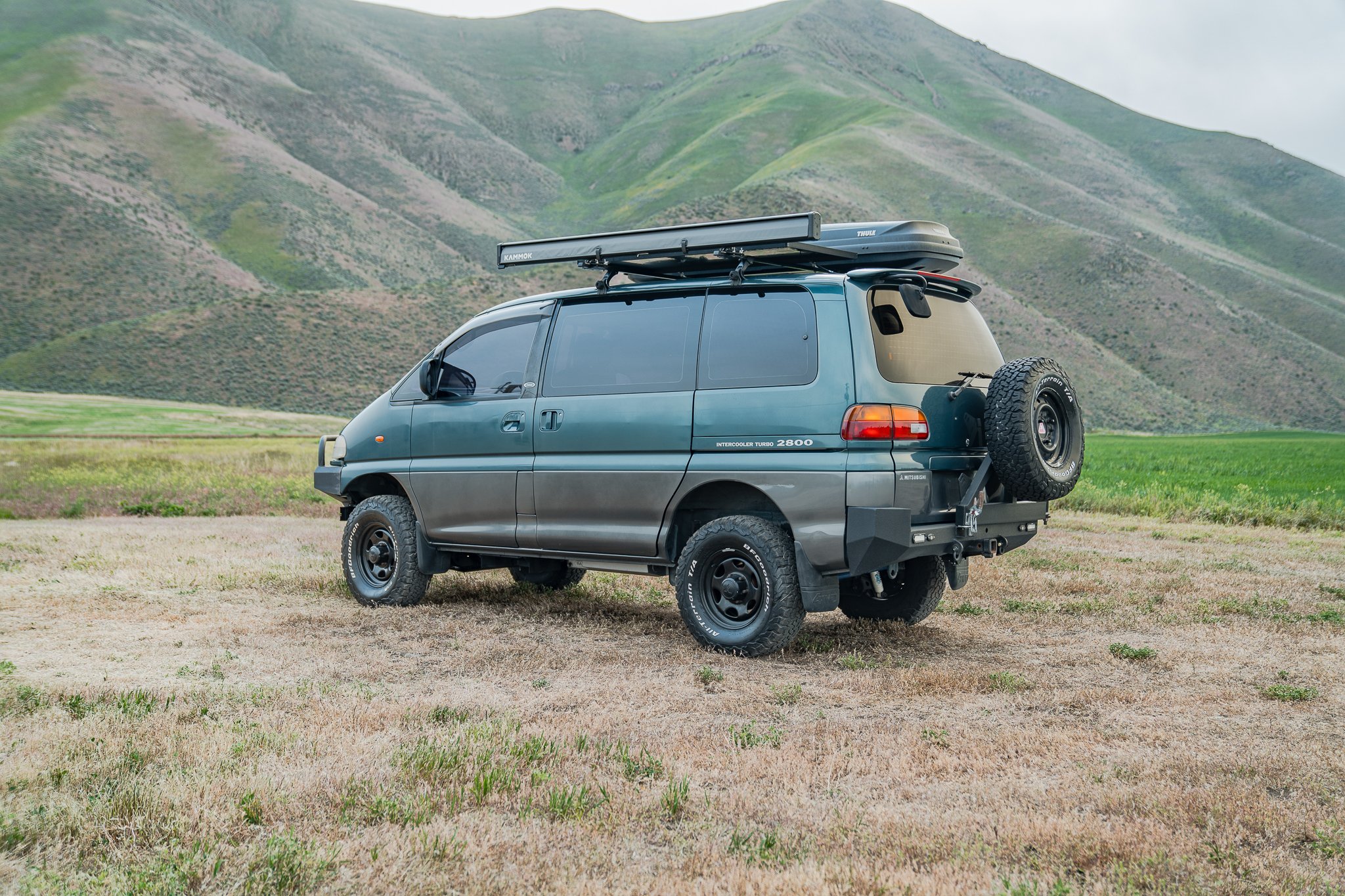 L400 Van Shoot 5_26_26-37.jpg
