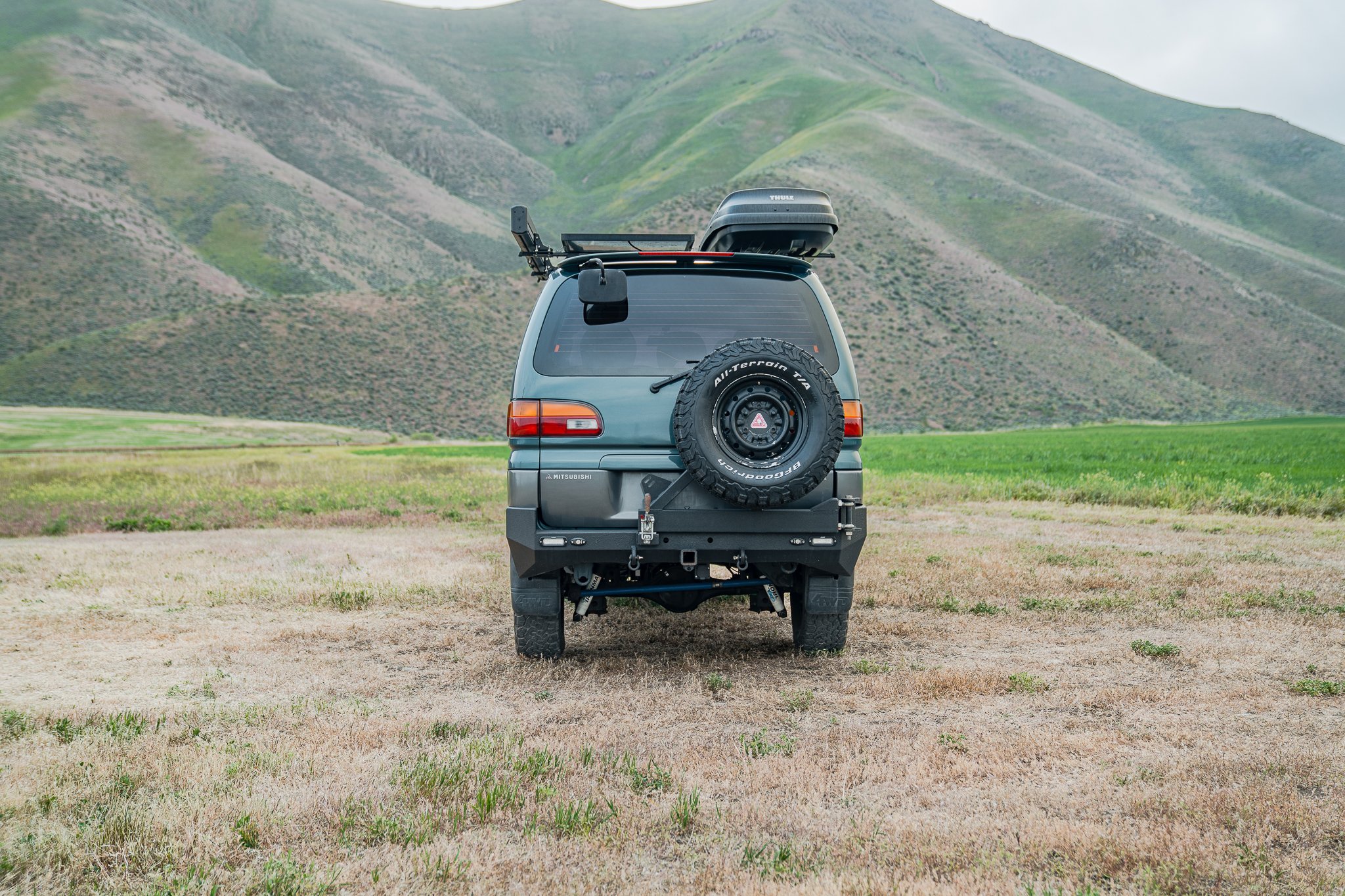 L400 Van Shoot 5_26_26-36.jpg