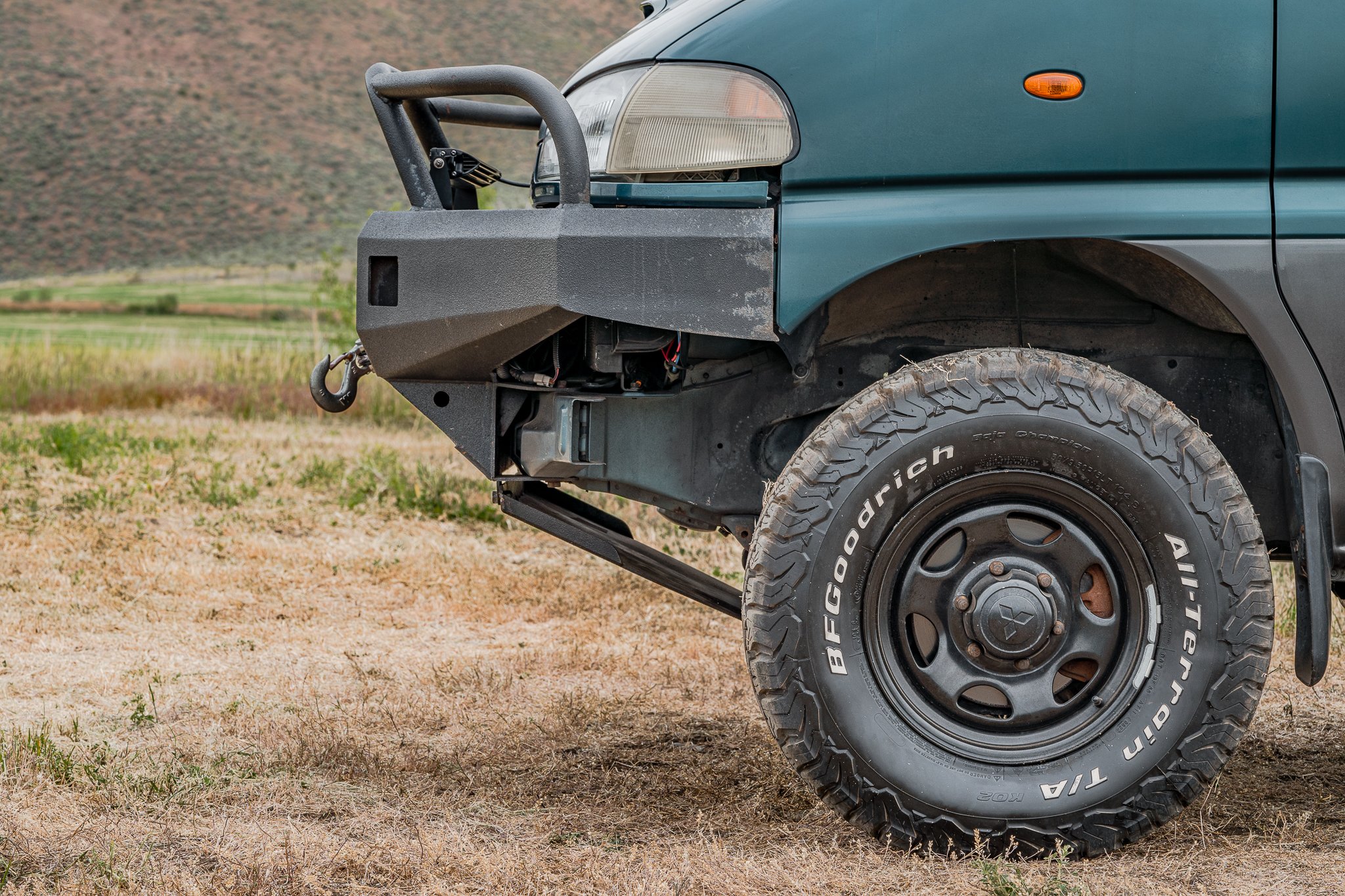 L400 Van Shoot 5_26_26-04.jpg