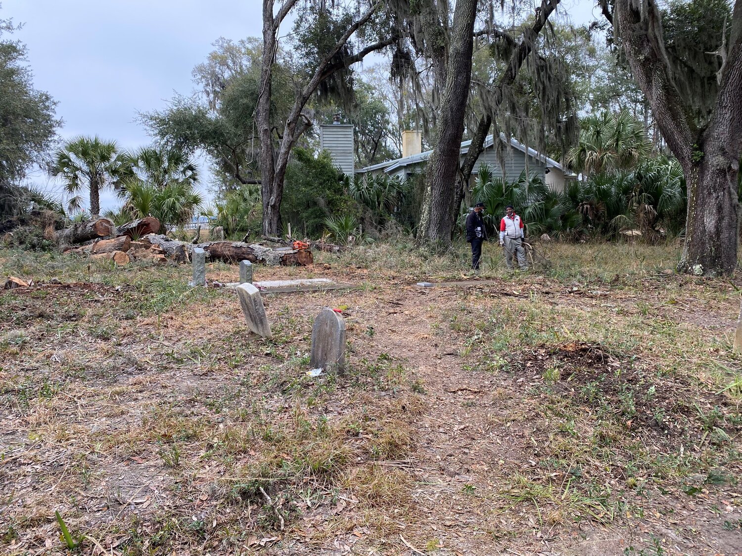 Gullah Cemetery Cleanup