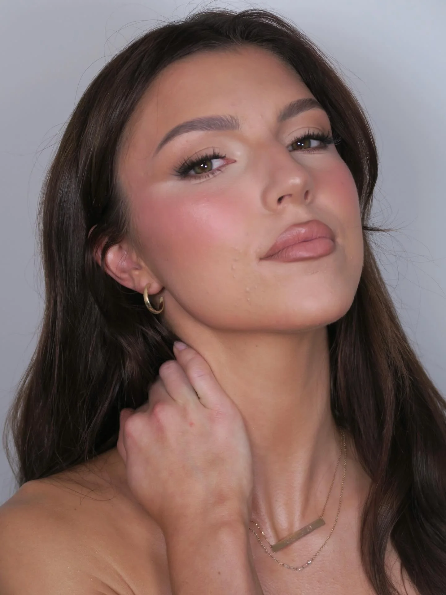 Back in my element 🪽
Blush details - @iconic.london original illuminator + @narsissist multiple in bad habit 

Muse: @kenzie_lycan 

✨ Let&rsquo;s create your dream look 
Reserve your special event glam via the link in bio. 🔗 or 
💌 email courtneyl