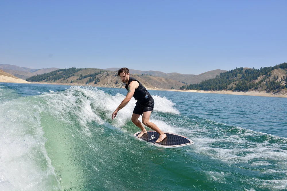 inland surfer