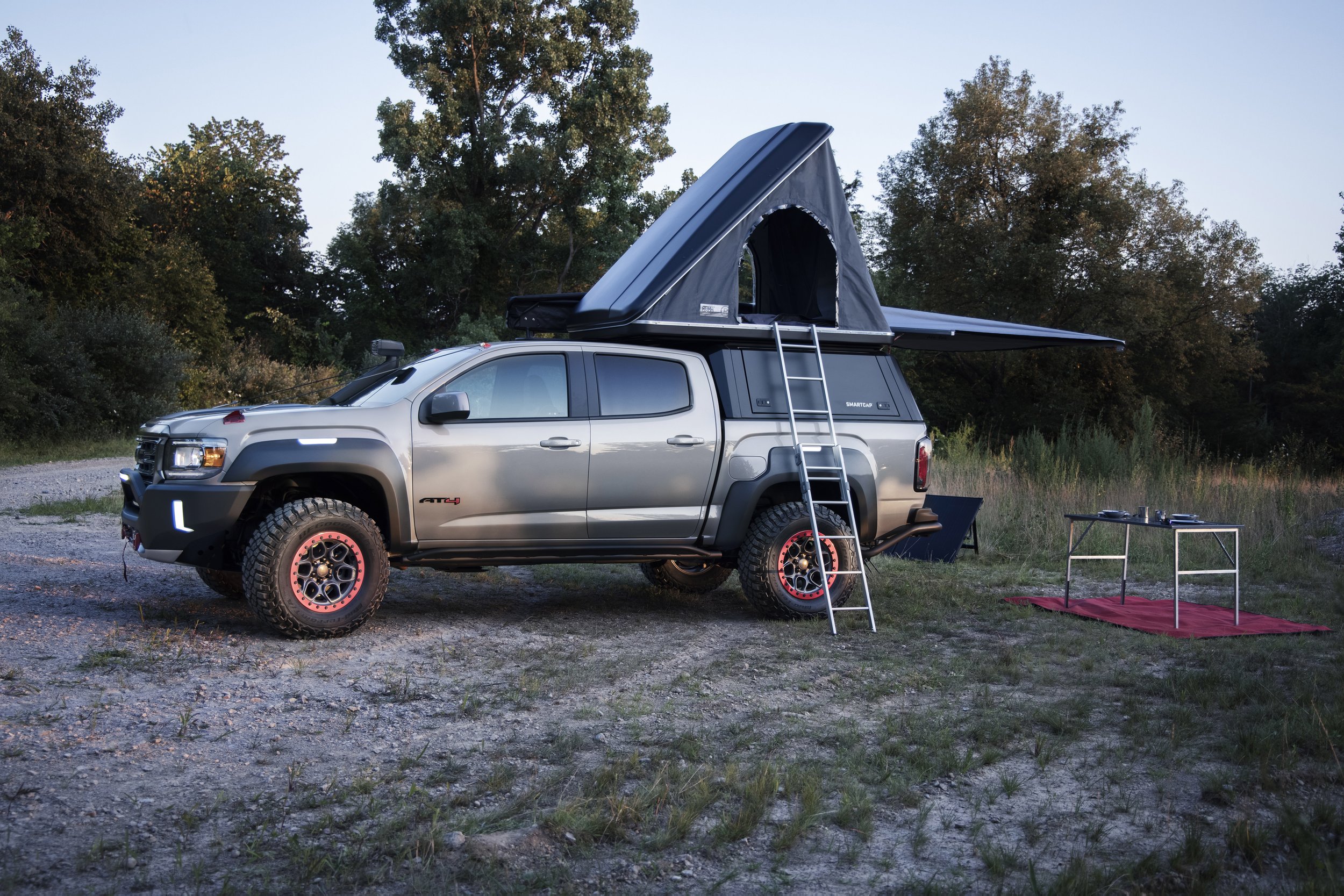 GMC-Canyon-AT4-OVRLANDX-Concept-007.jpg