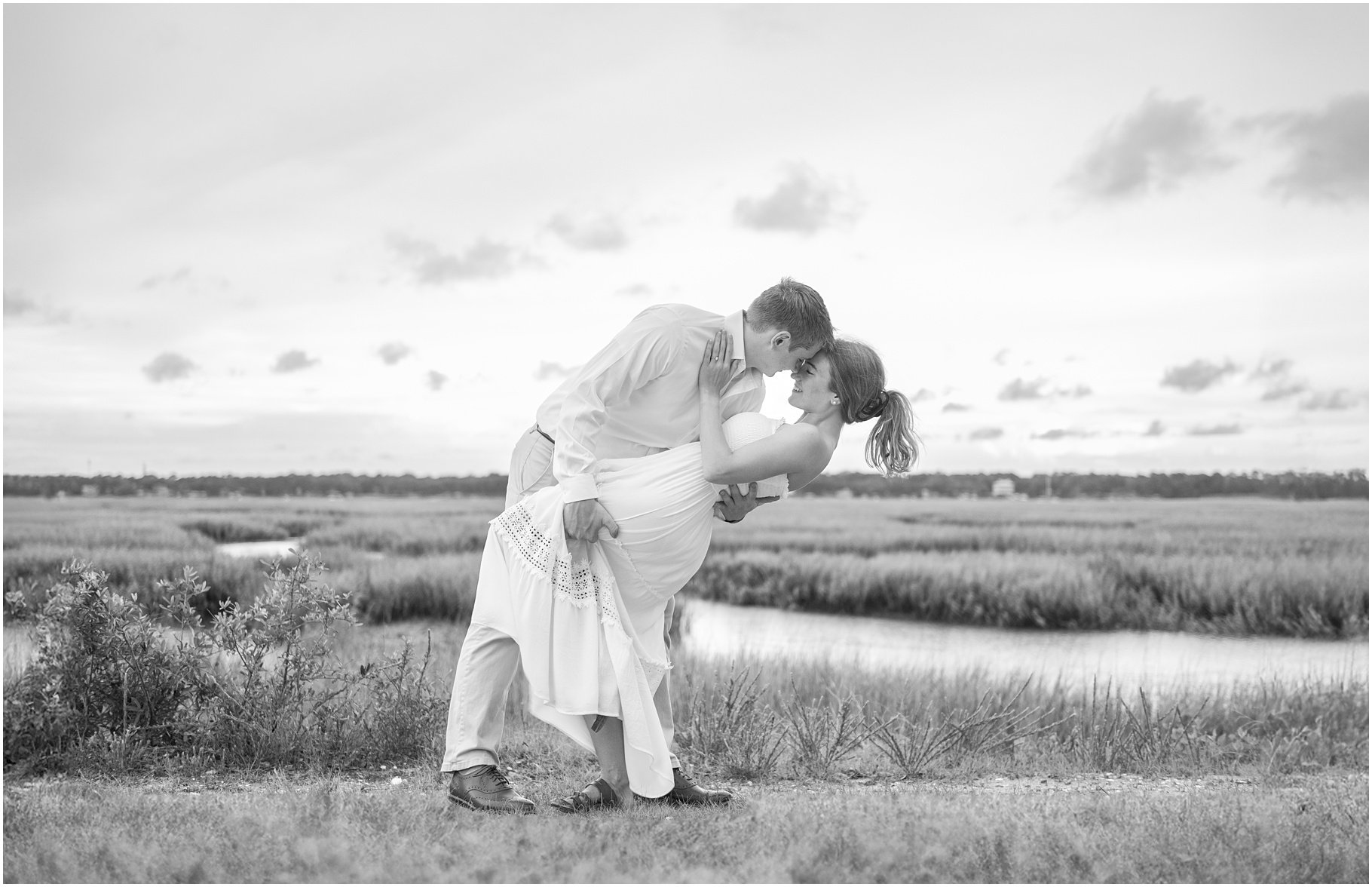 couple posing ideas | Charlotte nc wedding photographer