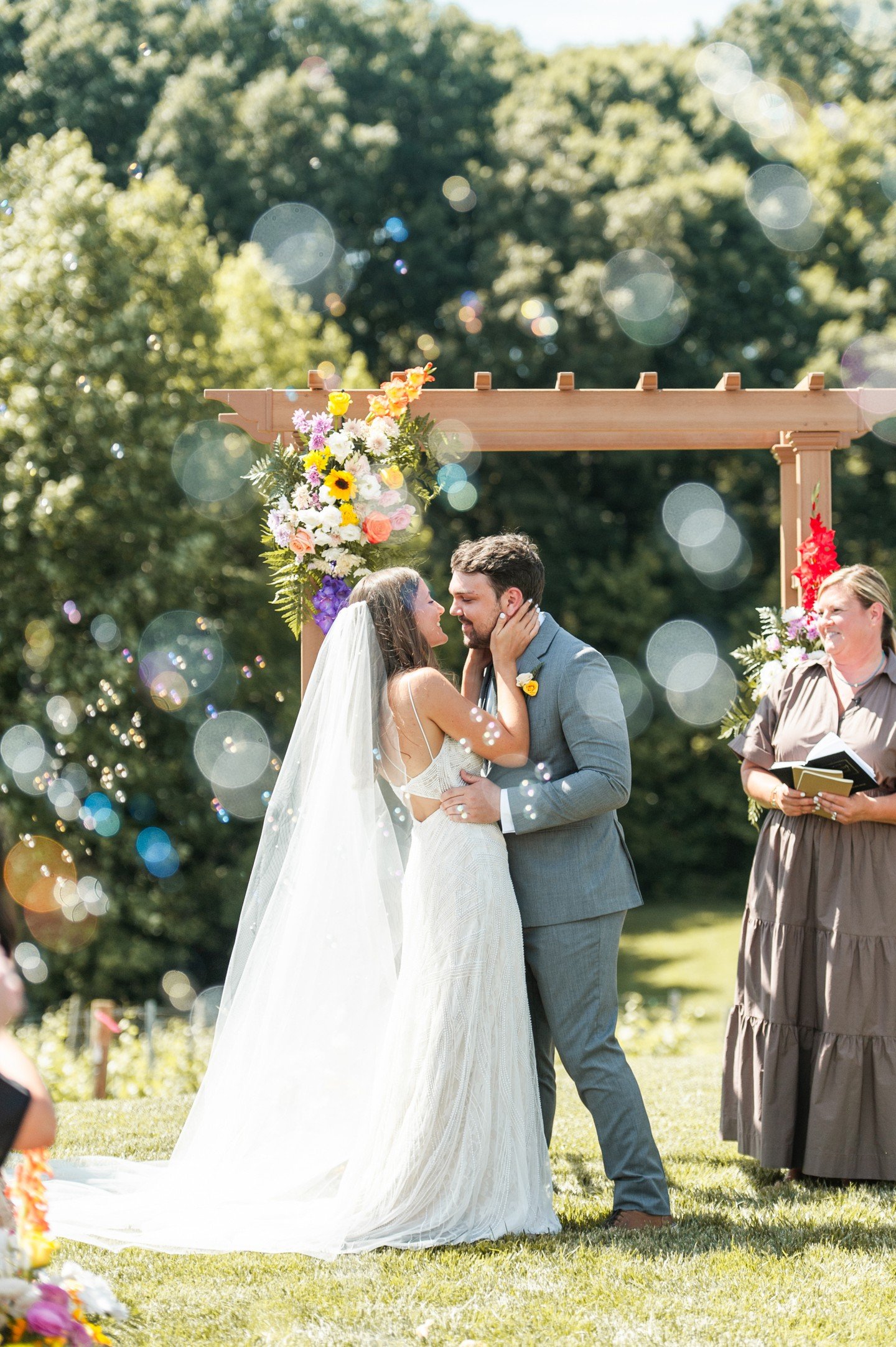 One year ago...happy anniversary, Canaan &amp; Kyle!  What a perfectly lovely and vibrant day it was. 🥰
*
Venue | @dugarenvenuesandvineyards
Coordinator | @off_whiteevents
Lead Photographer | @kimberly.cauble
2nd Shooter | @blakelyclaytonphoto
Flori
