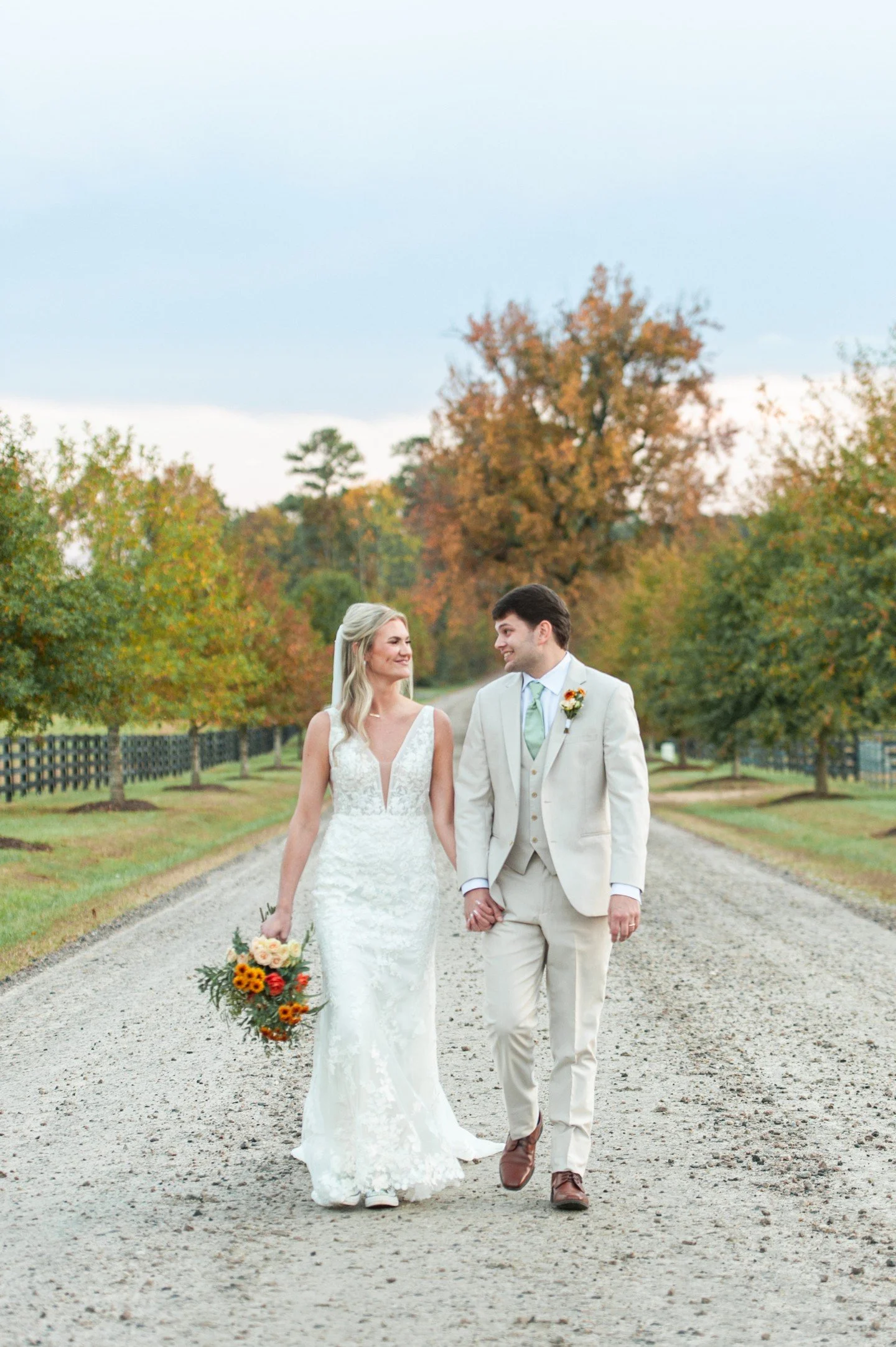 Karly and Parker said their vows surrounded by their family and friends and then threw the best party, which they kicked off with a hyped-up first dance!  The day was full of beautiful colors, giggles, grins, and happy tears (lots of those 😂). Congr
