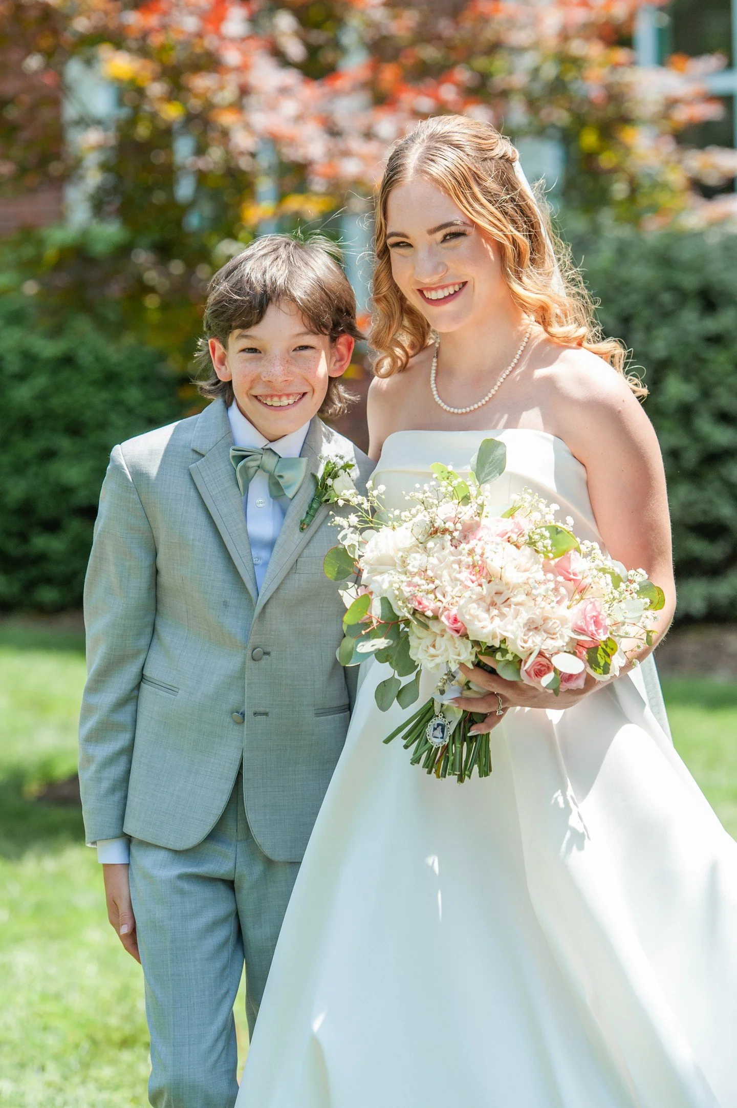 My new trick to get reluctant boys to smile: Just yell &quot;chicken jockey!&quot; 😂
You're welcome.

#kimberlycaublephotography #photographyeducation