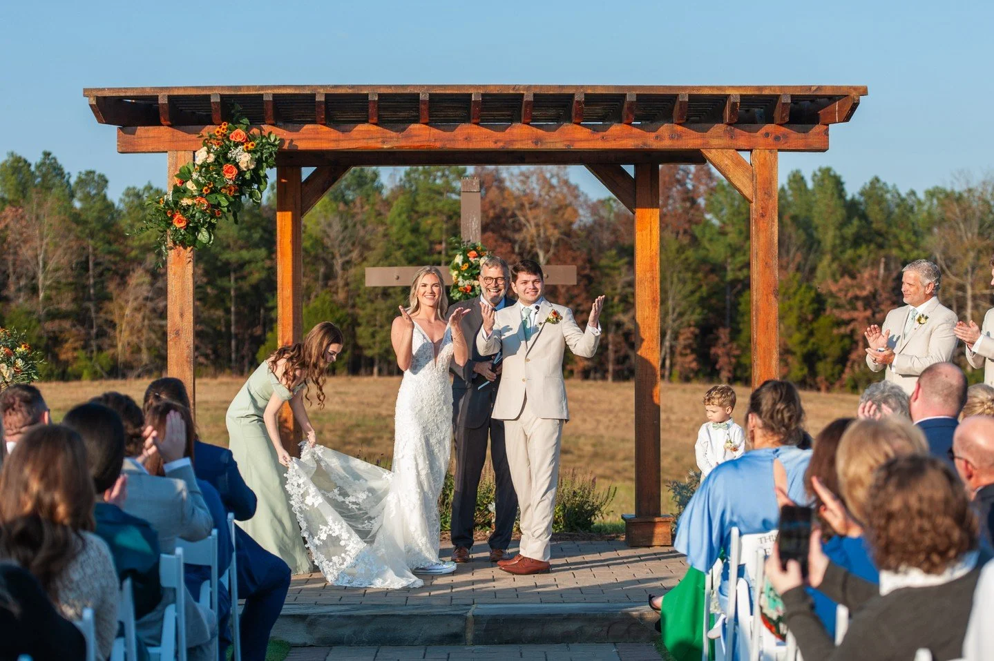 Happy Monthiversary, Karly and Parker! 🎉💖 Your wedding day was absolutely stunning, overflowing with love and joy! From the heartfelt vows to the laughter that filled the dance floor as you busted your moves, every moment was a beautiful reflection