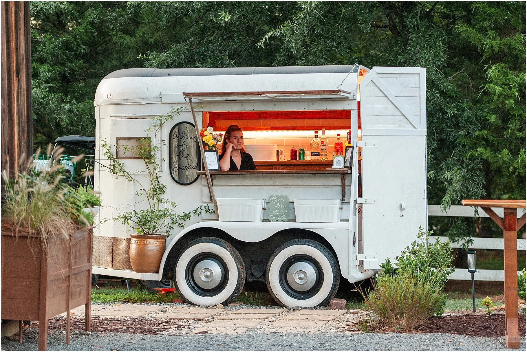 Tipsy Goat Barn Wedding Reception | Rock Hill Wedding Venue