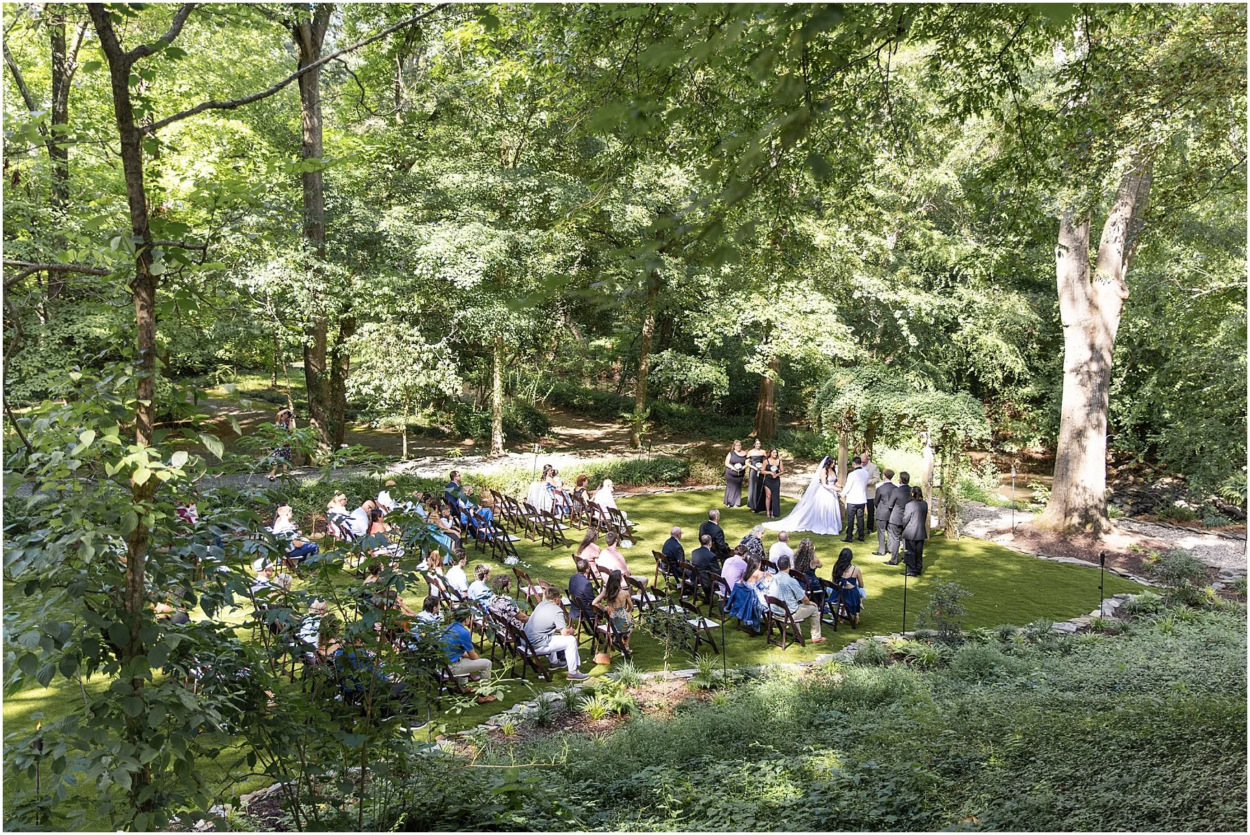 Summer &amp; Chris's Romantic Robertson Homestead Wedding | Rock Hill Wedding Photographer
