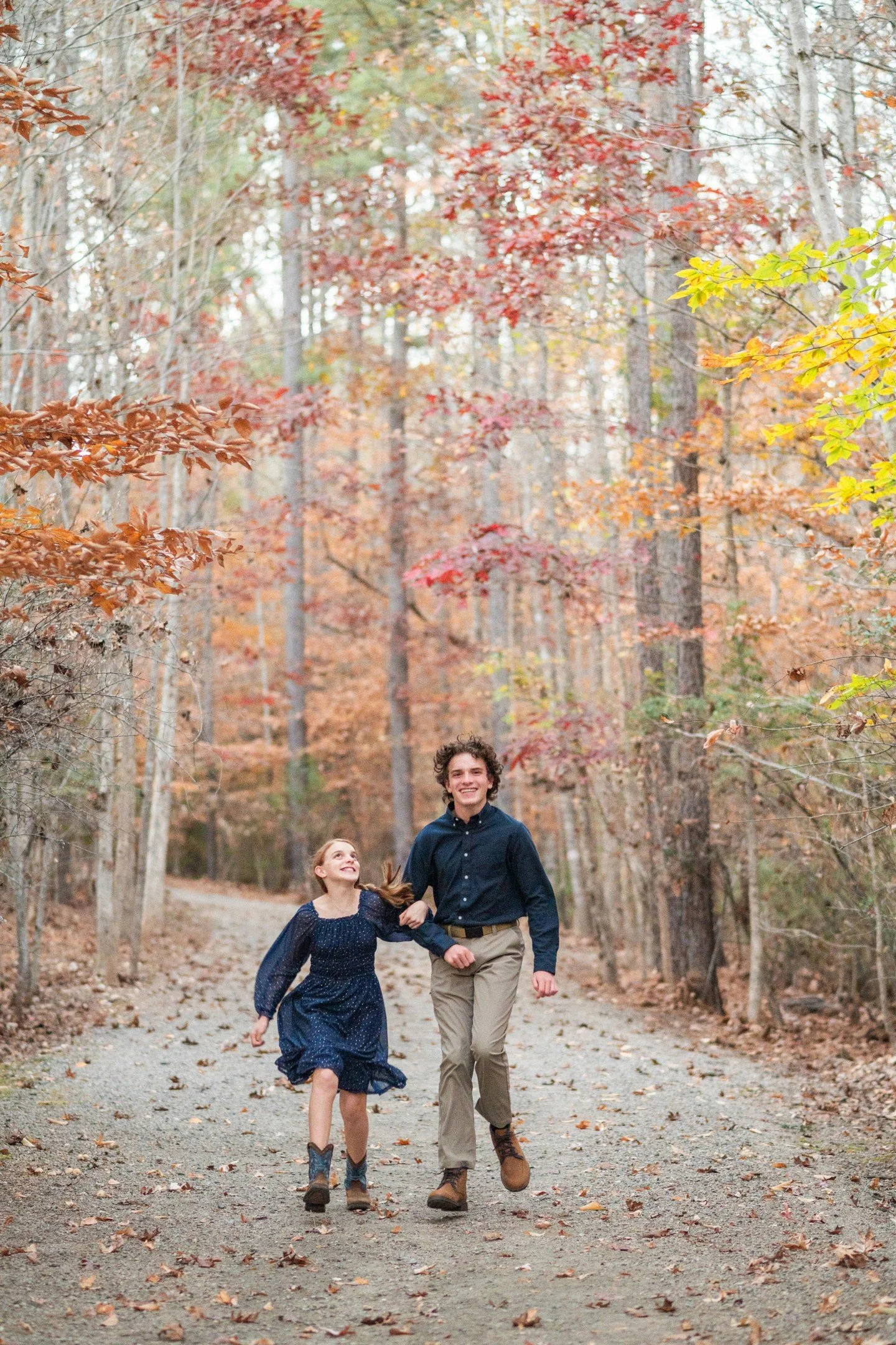 I've been chasing around these two since they were itty bitty...be sure to swipe to see how much they've grown and changed over the years! 😍
*
One of my greatest joys as a photographer is being able to connect with families through the years and doc