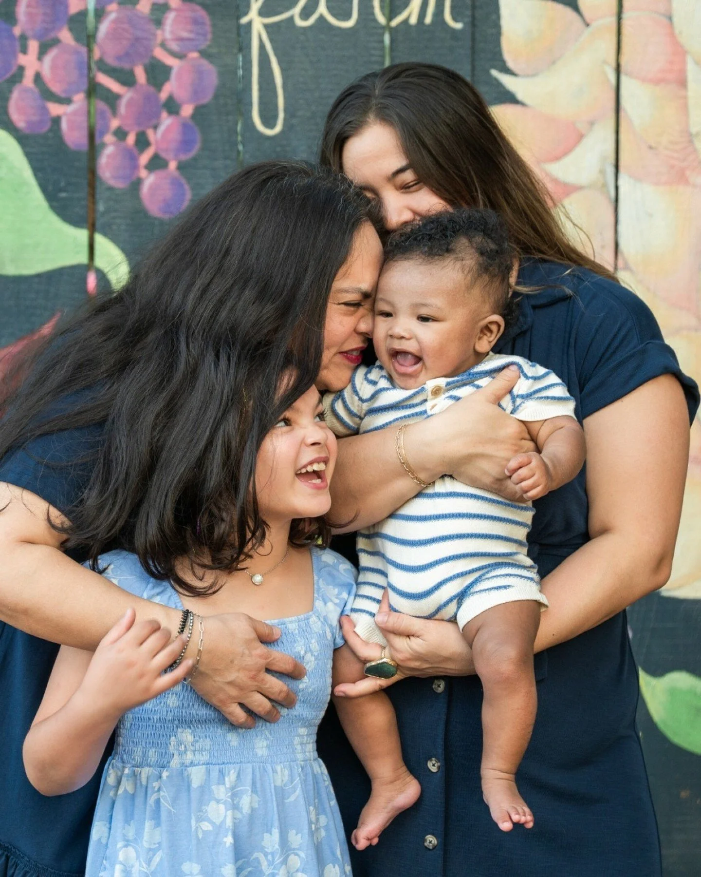 One of my favorite prompts with littles is "just snuggle and laugh with each other." That's when I get the most genuine smiles!  I got to meet the Yoo sisters and their kiddos a couple of weeks ago at Indigo Iris Farm, and golden hour did n