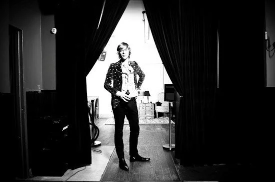 550x365-4 copy.jpg